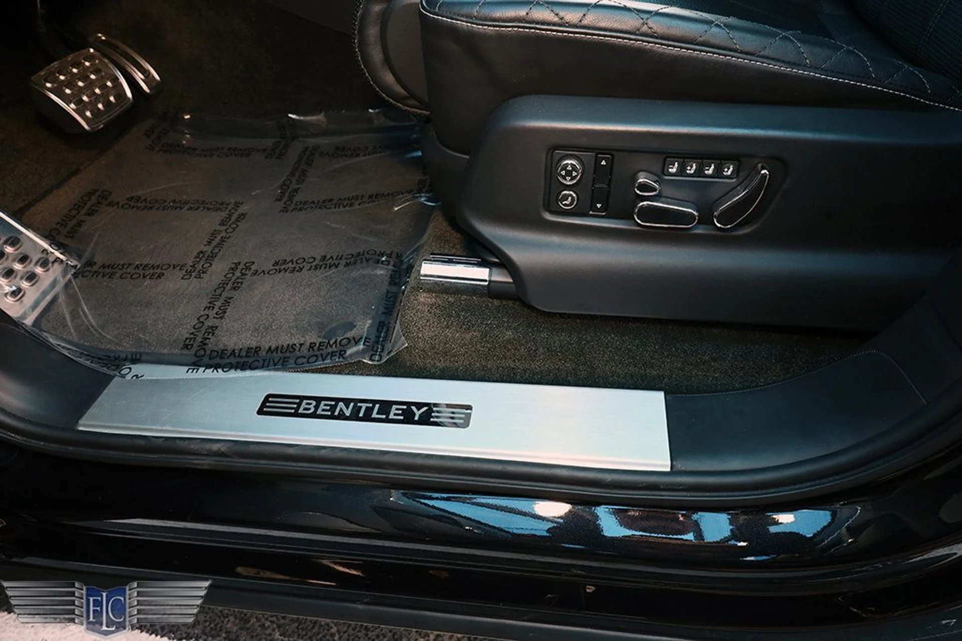 mph010_602008742_used_2017_bentley_bentayga_w12awd_6305_22995448_11_1024_314db4e7b2