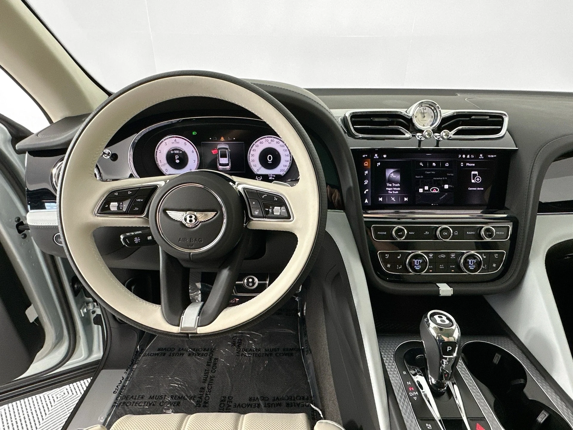 mph010_602942419_11_c12c50d6f6