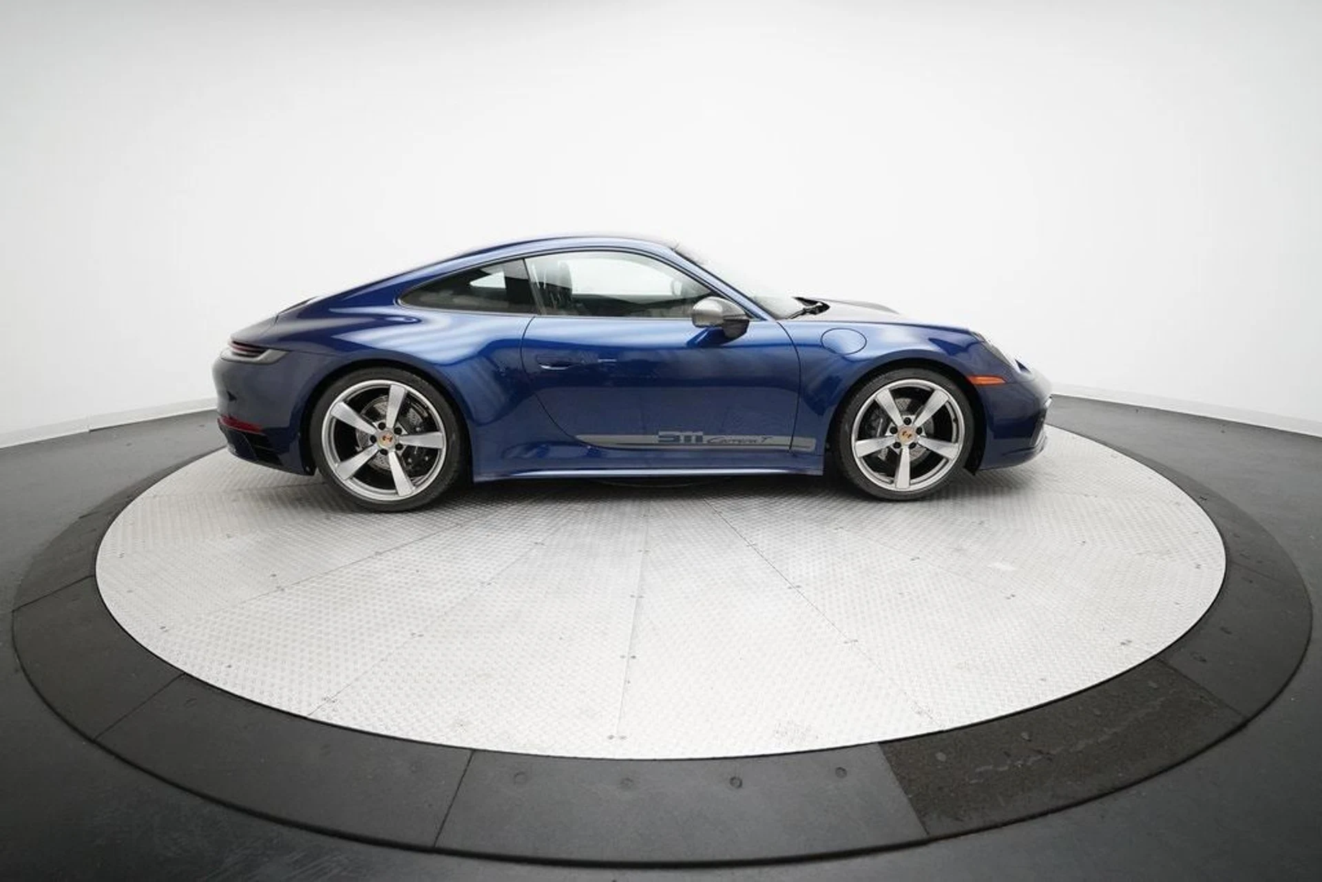 mph010_603165800_233765cfd1d4e8bb5c0a8a0f7a2e52d2x_42c5a0582e