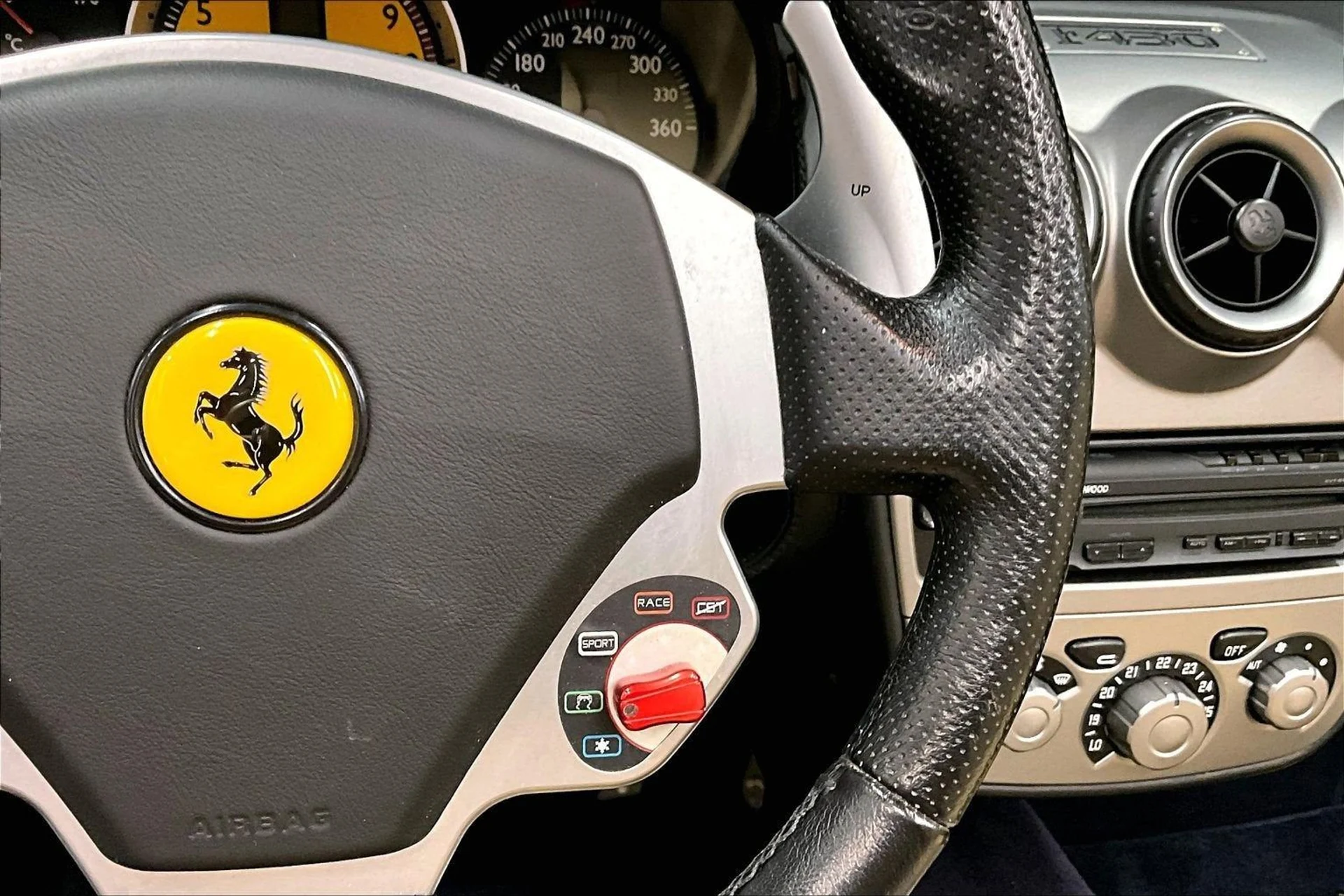 mph010_60851313_33674f17f8df48d8a4eb1d993e342f26_b52a1eeb69