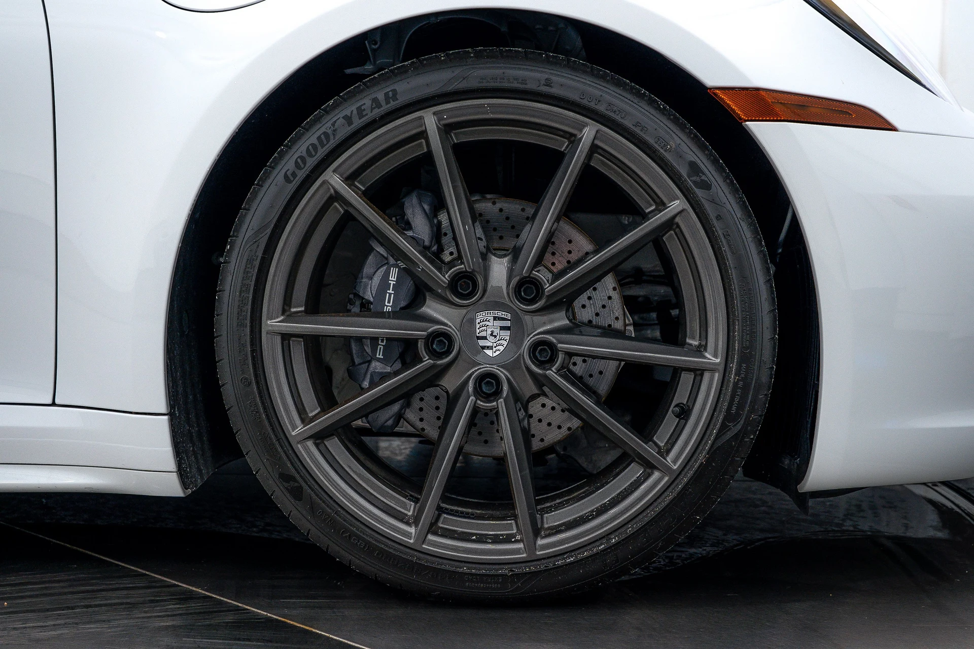 mph010_610444049_8c045bbdcdf0ff153fe9481bf6887c26_4a74d84806