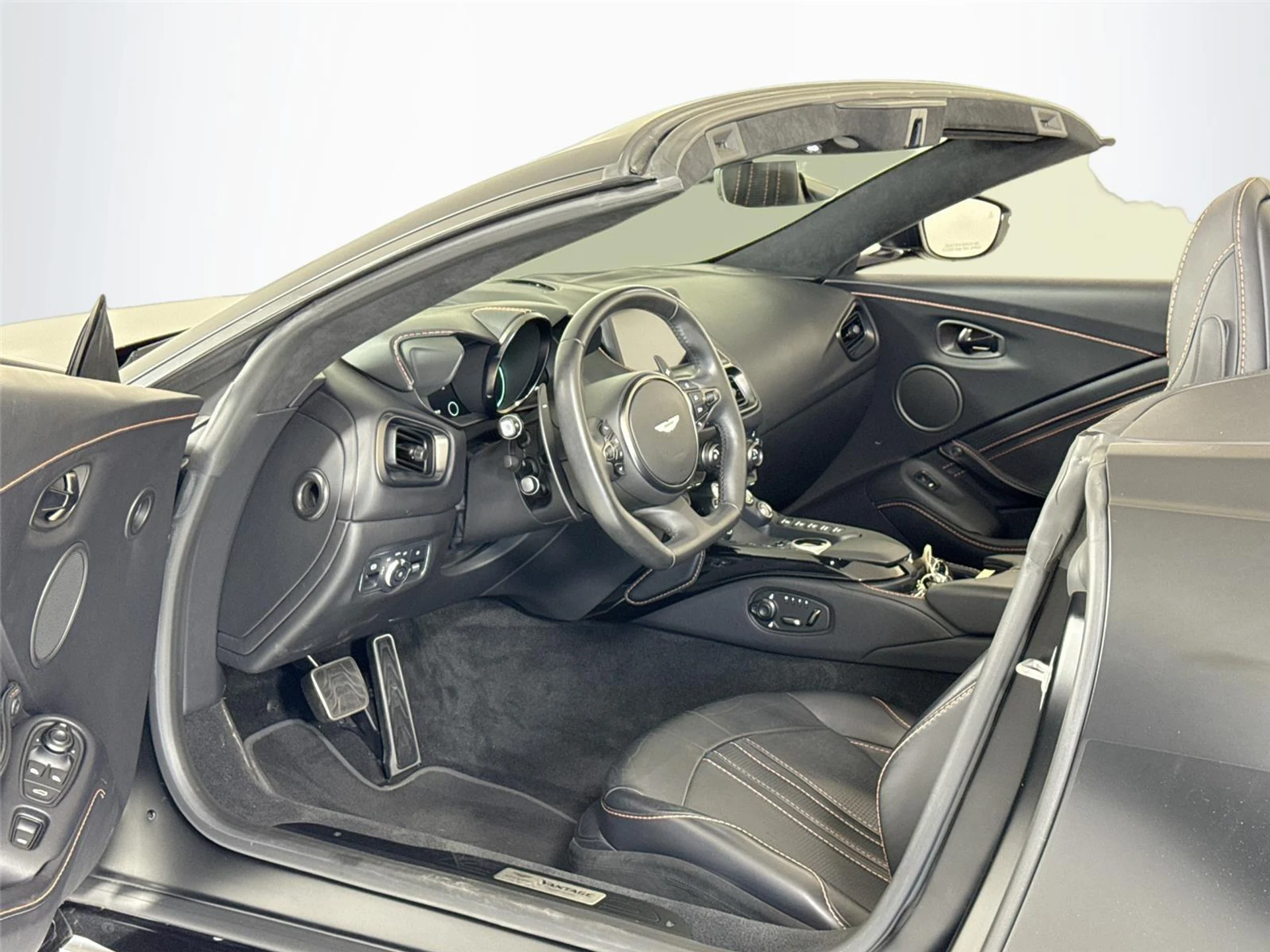 mph010_611085604_c60c2ac3c3961442af7b043ad9138d64_5a86a4e8e7