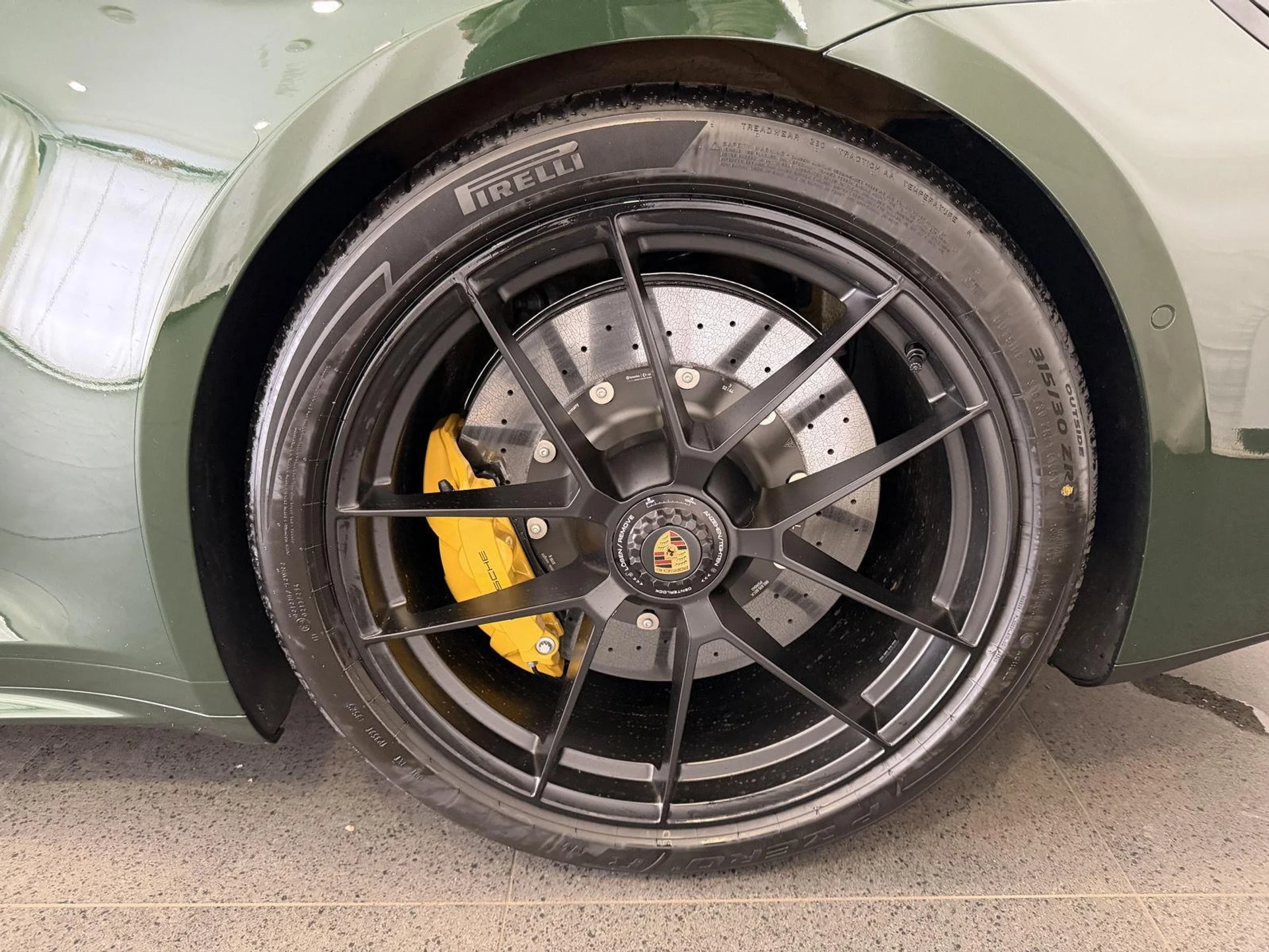 mph010_61109695_5fc40584a24caf92f6db85f8daeaedccx_2d08686b37