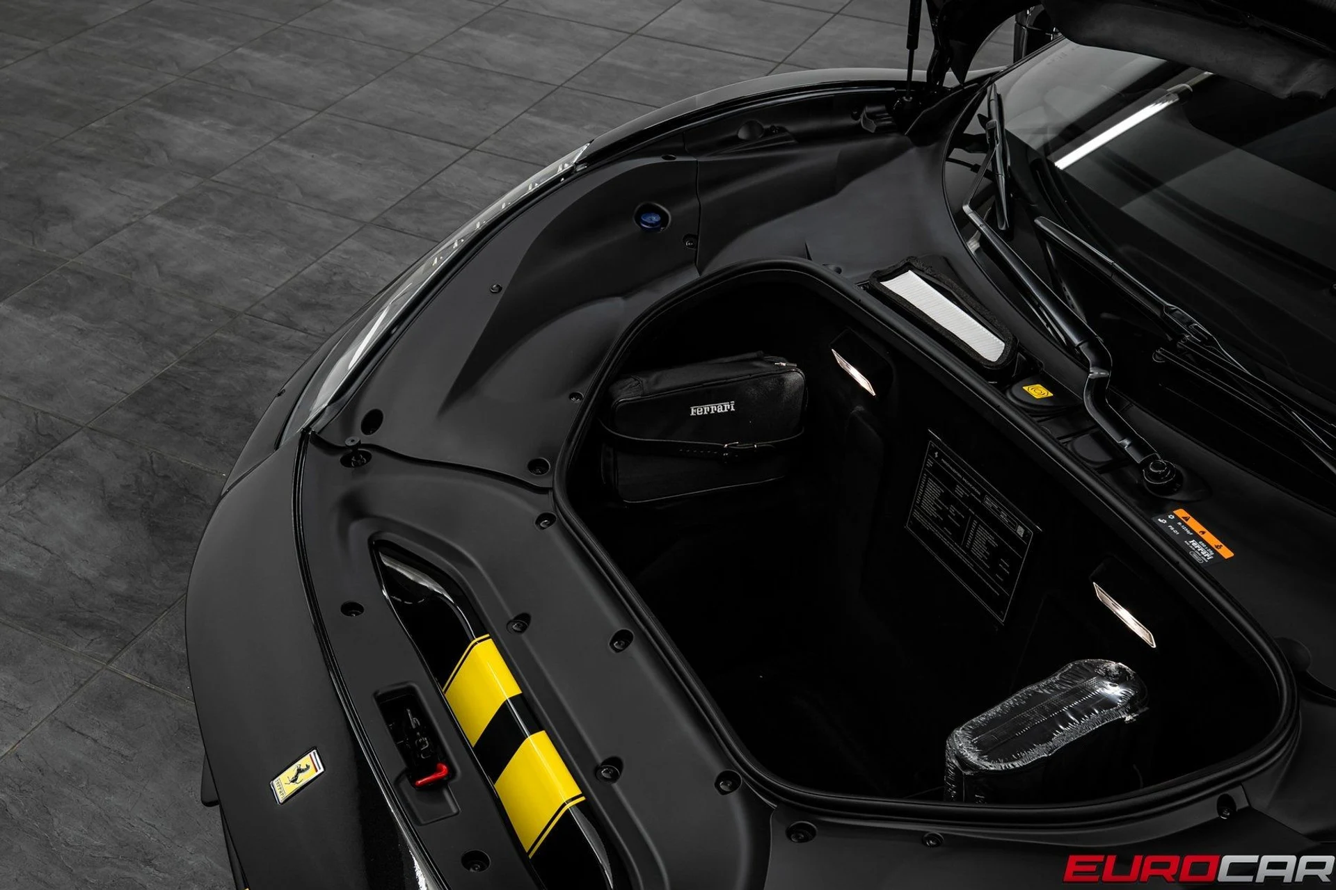 mph010_615442157_image_11_5c2d7c7c3f