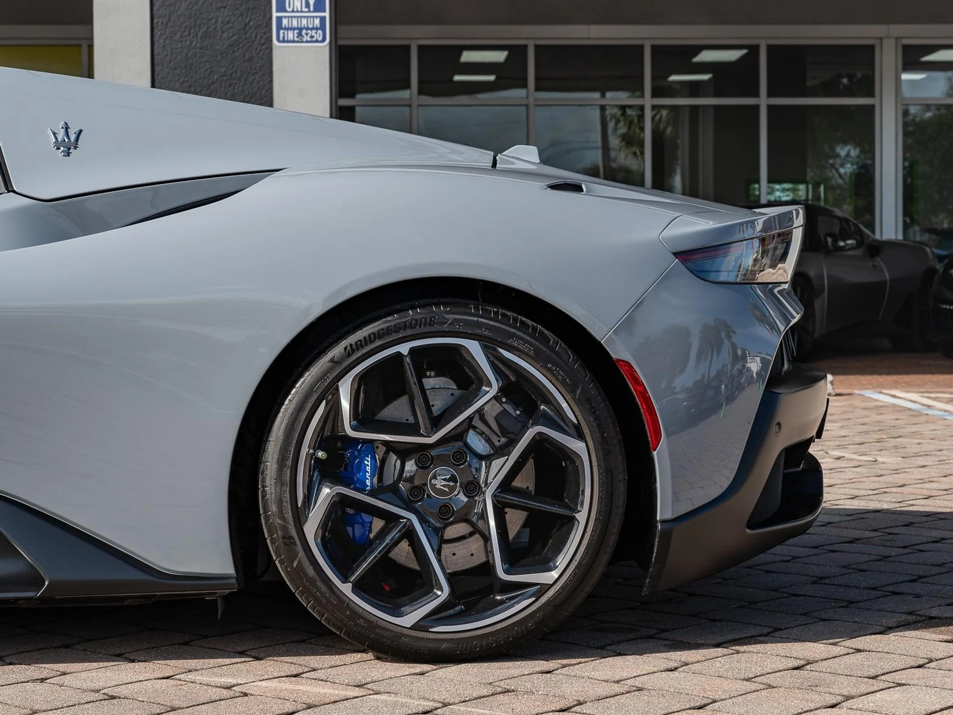 mph010_618857689_Used_2023_Maserati_MC_20_Cielo_1753203974_f4aa2bb019