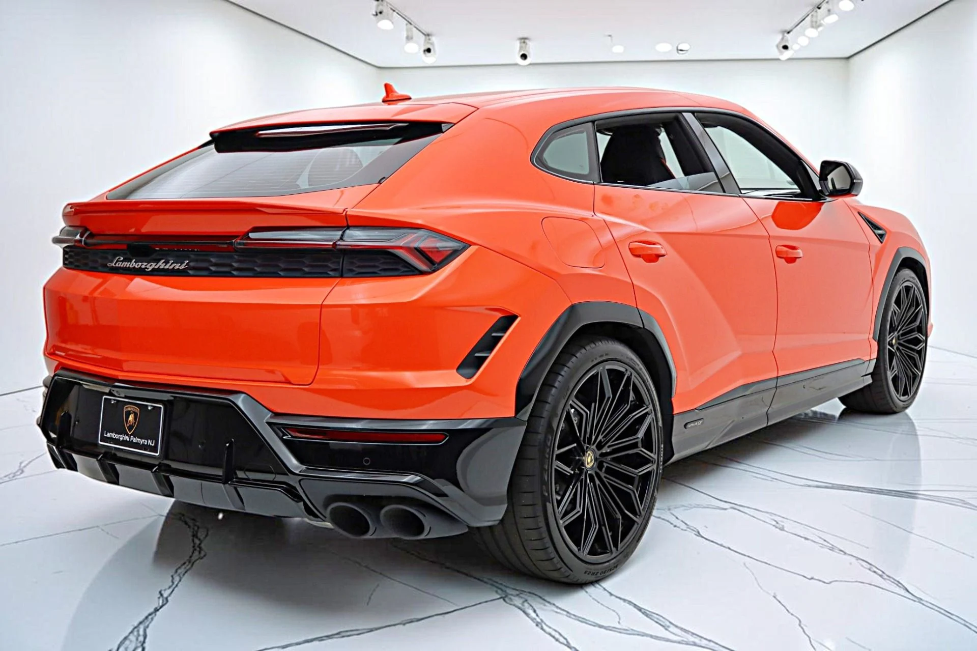 mph010_621772967_Used_2025_Lamborghini_Urus_SELEASE_OPTIONS_AVAILABLE_a8faa6315a