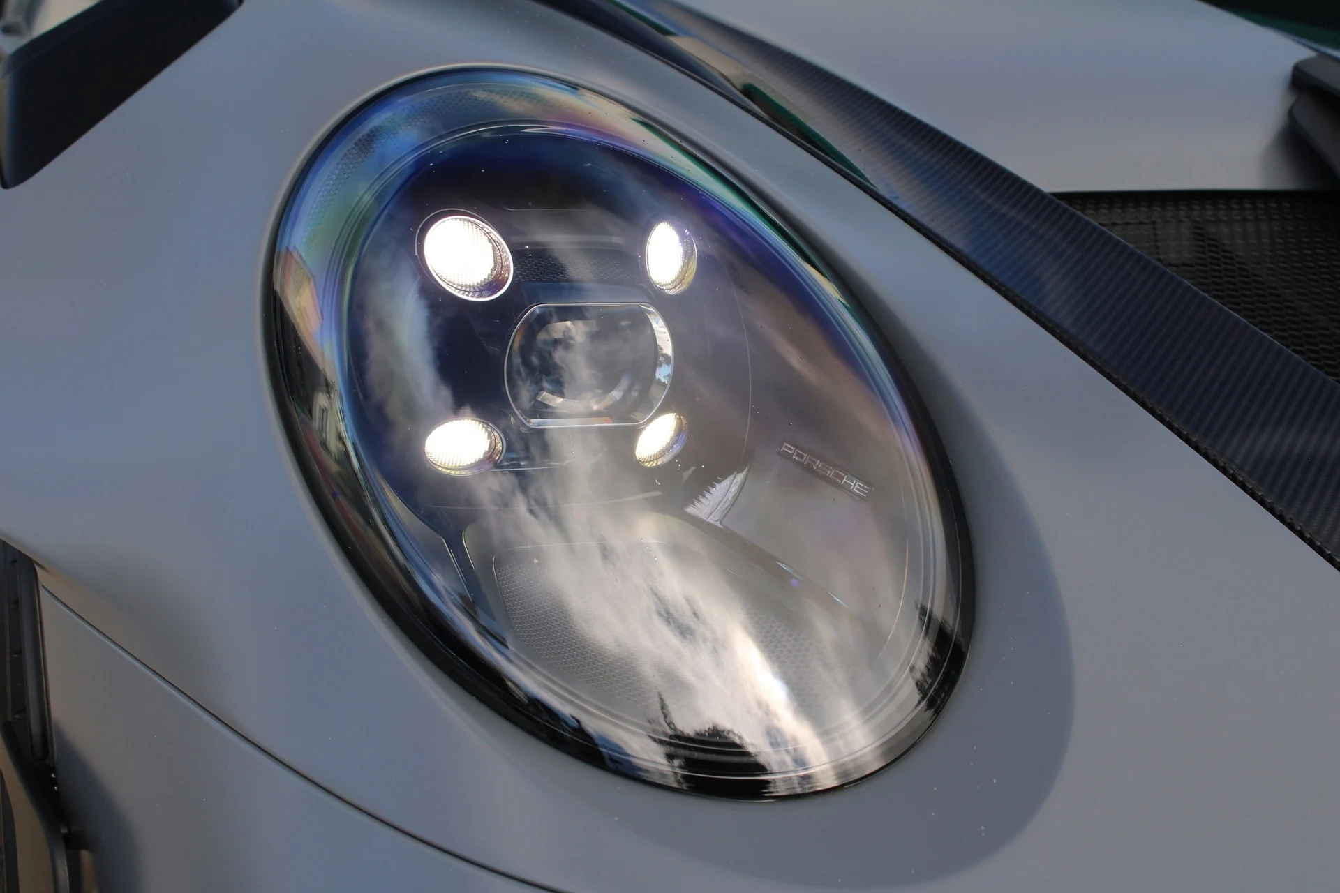 mph010_627944497_a286595c72fa348f573dfe4991b41501x_ed86fe88d6