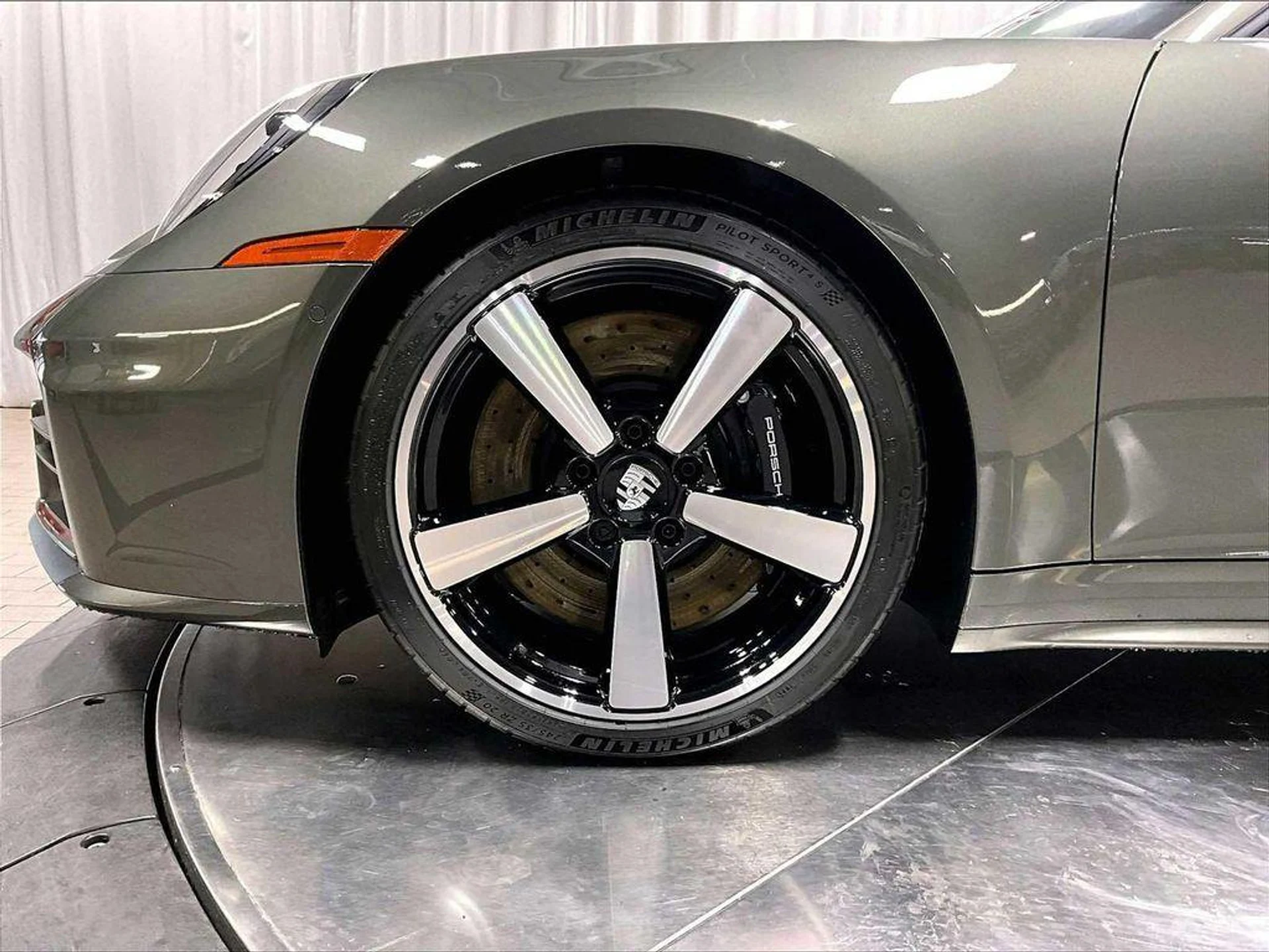 mph010_632240768_x_U6s_Et_I_Di_UQJ_u_Goyq8hi_Ua_Y00_9c73da03e8