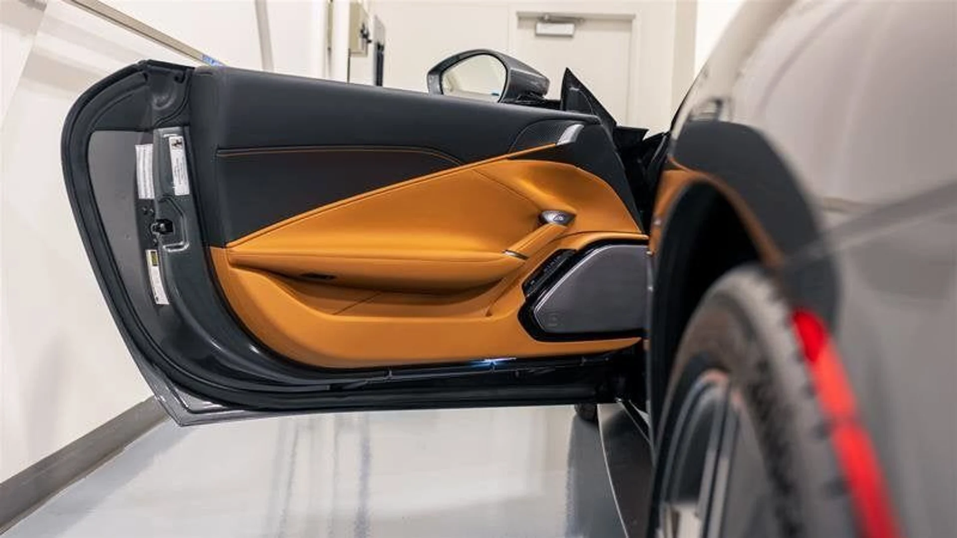 mph010_635362632_f36f0227bdf543e7af8ae08a0752d46f_46d873ae27