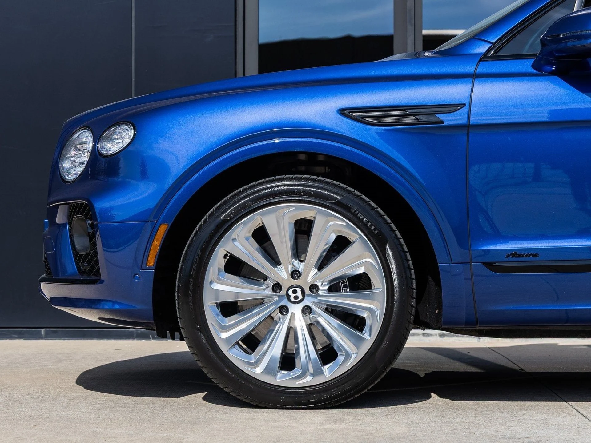 mph010_636578131_11_7bd9f7e3de