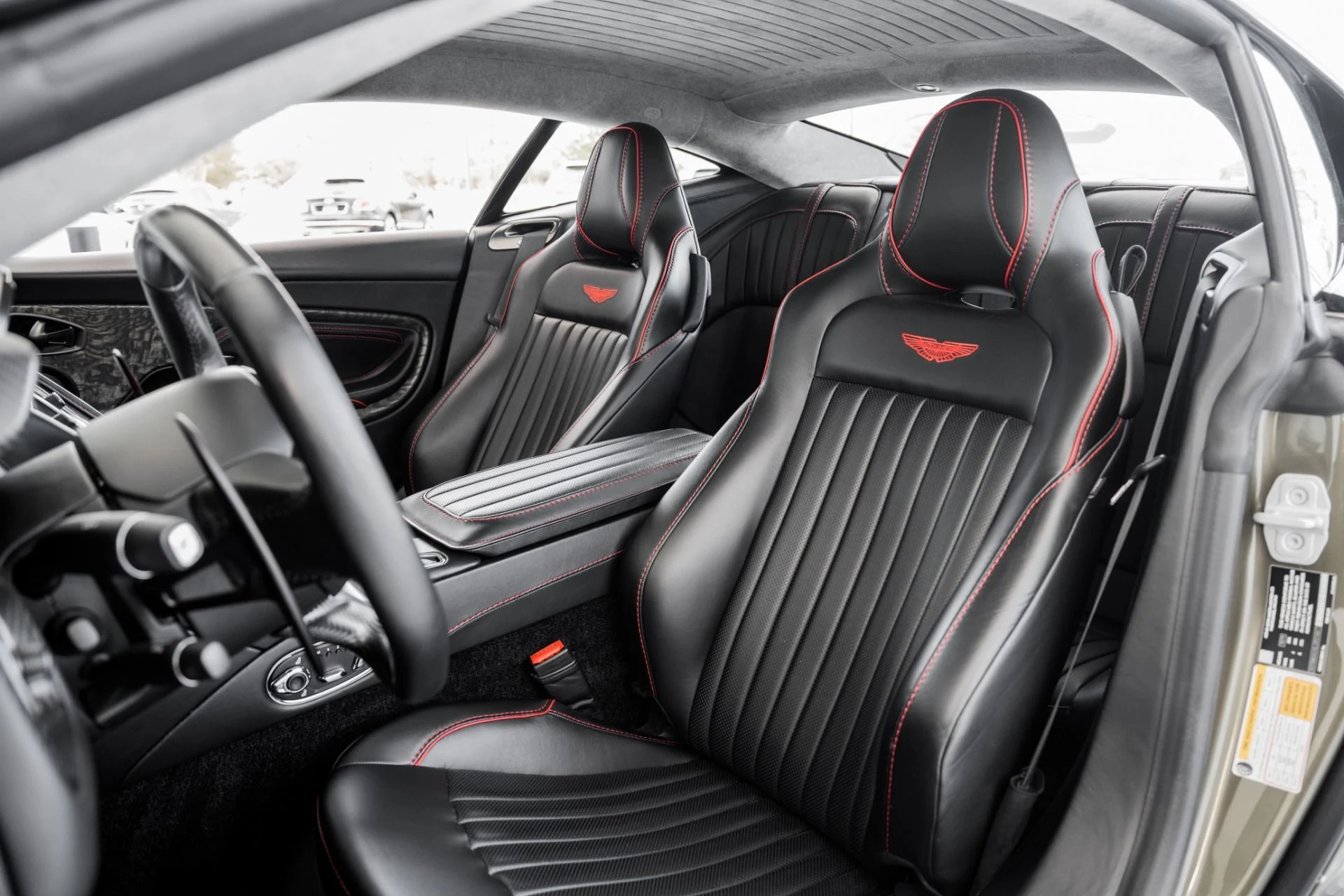 mph010_639801652_Used_2020_Aston_Martin_DBS_Superleggera_007_OHMSS_Edition_1679175725_f9cffdb089