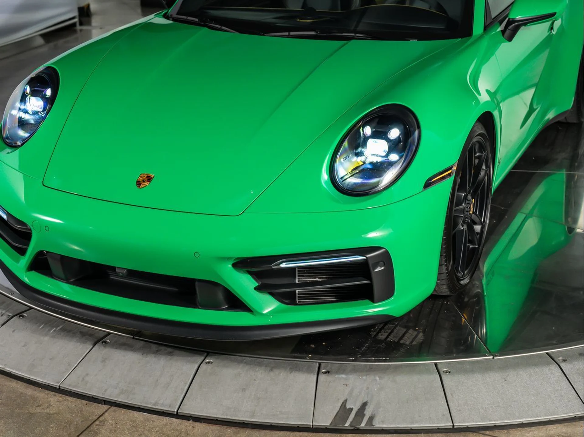 mph010_640018918_7634a043dff3c21f3a4a95c7bb0945ee_ff9f2f9893