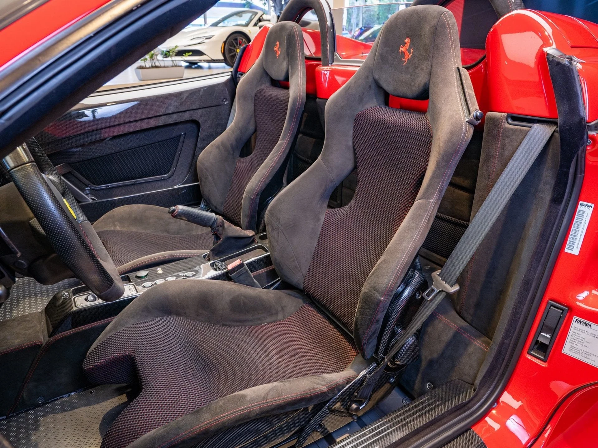 mph010_643803826_11_84a423c41d