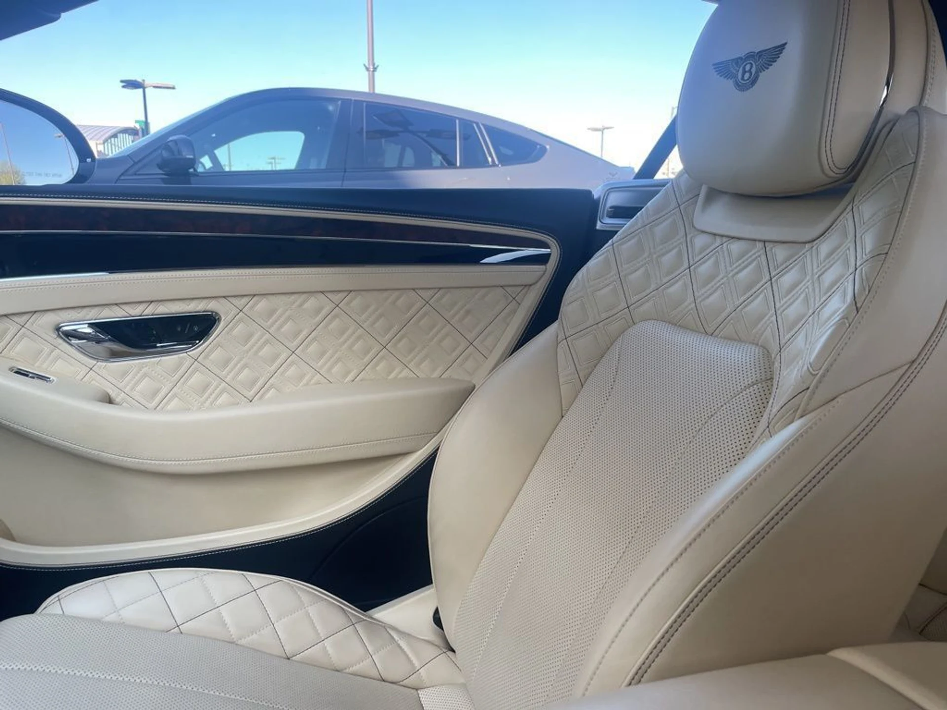 mph010_644050546_used_2020_bentley_continental_gtv8firsteditioncoupe_8119_22962134_11_1024_1cffb72424