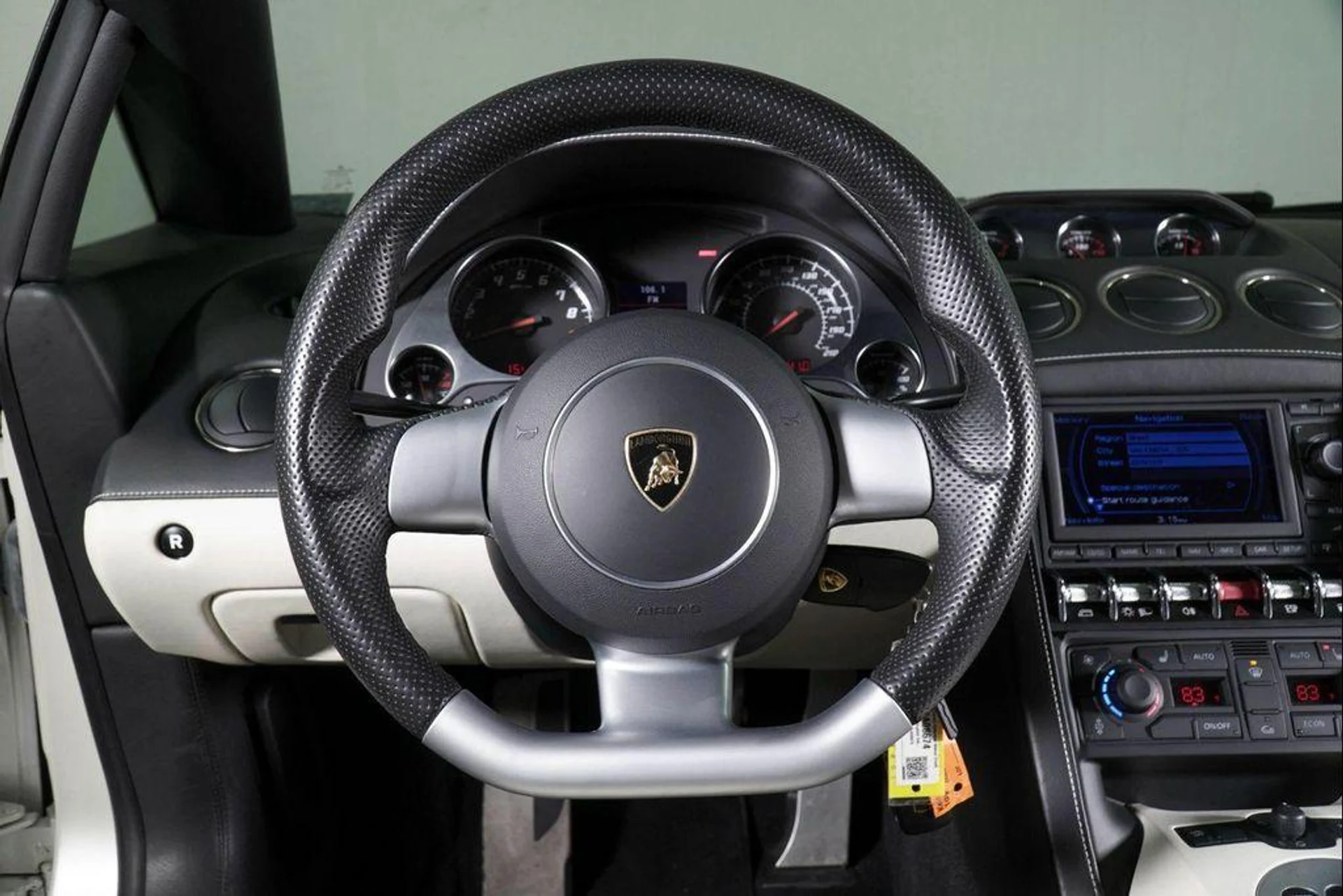 mph010_645171294_Qeth9_EHPV_1i3_V_Biy_IFE_Oh9_N_MM_7e9e212e14