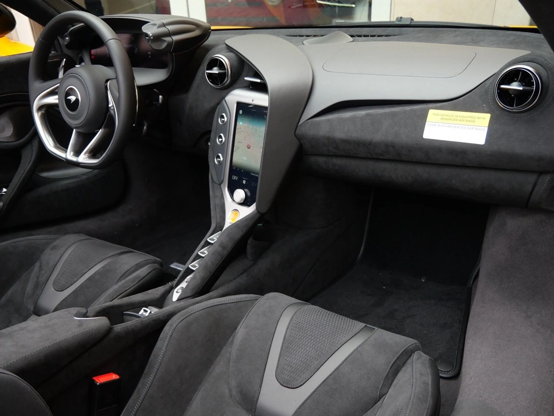 mph010_647743469_0882f90230219361756188ab721e65e5x_46217d242e