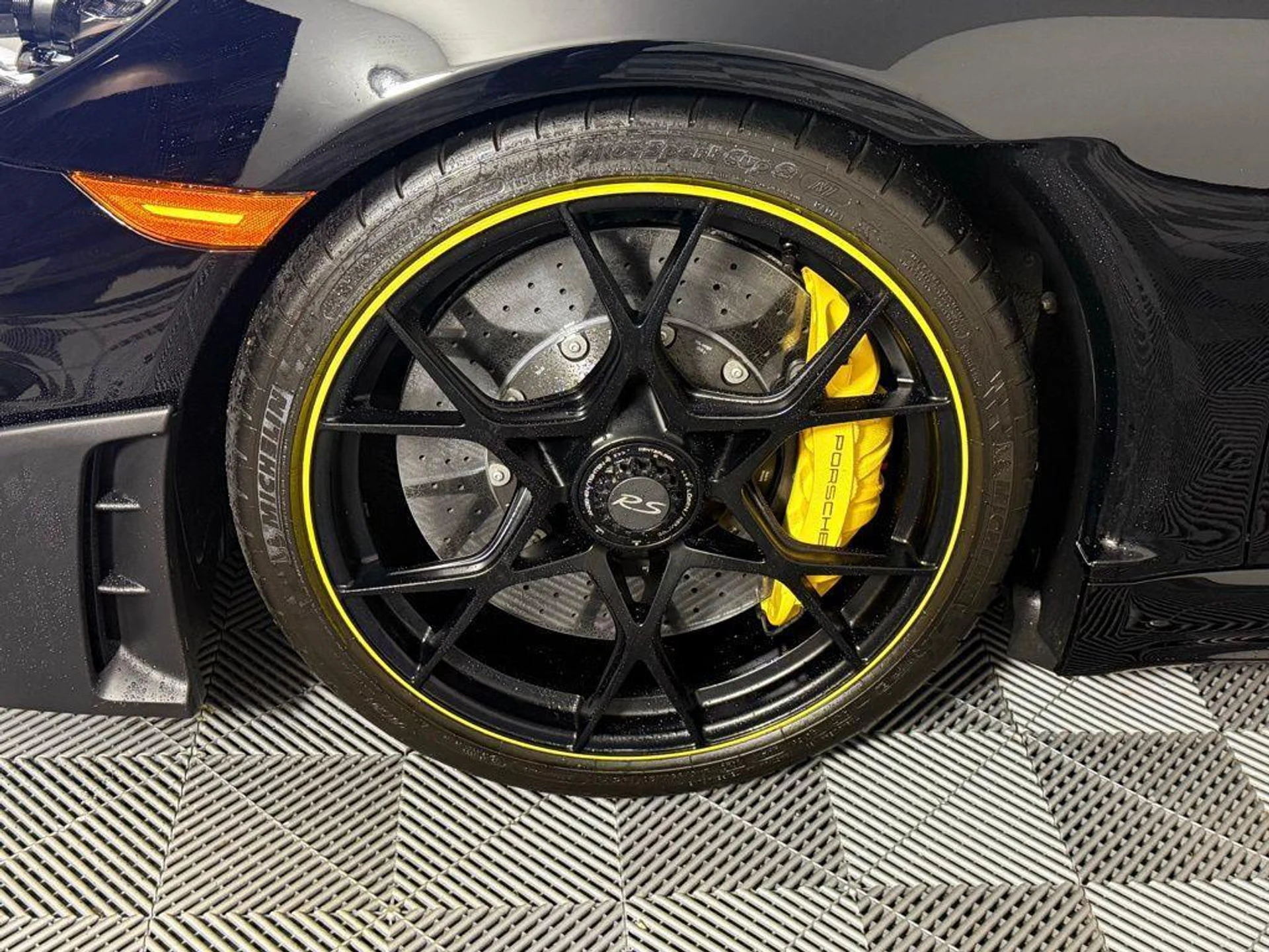 mph010_647853413_x6_Dz_OL_7o_Jgpy2_yw3_R2_s8_I_Kcw_d090f39c25