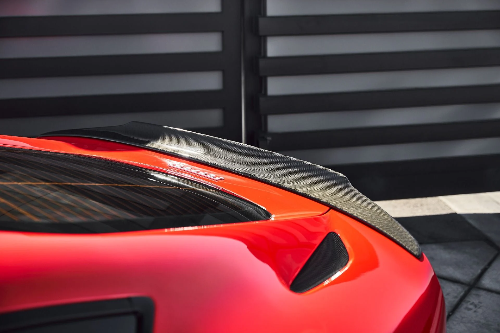 mph010_64979636_Used_2014_Ferrari_F12_Berlinetta_1785289752_39666cd810