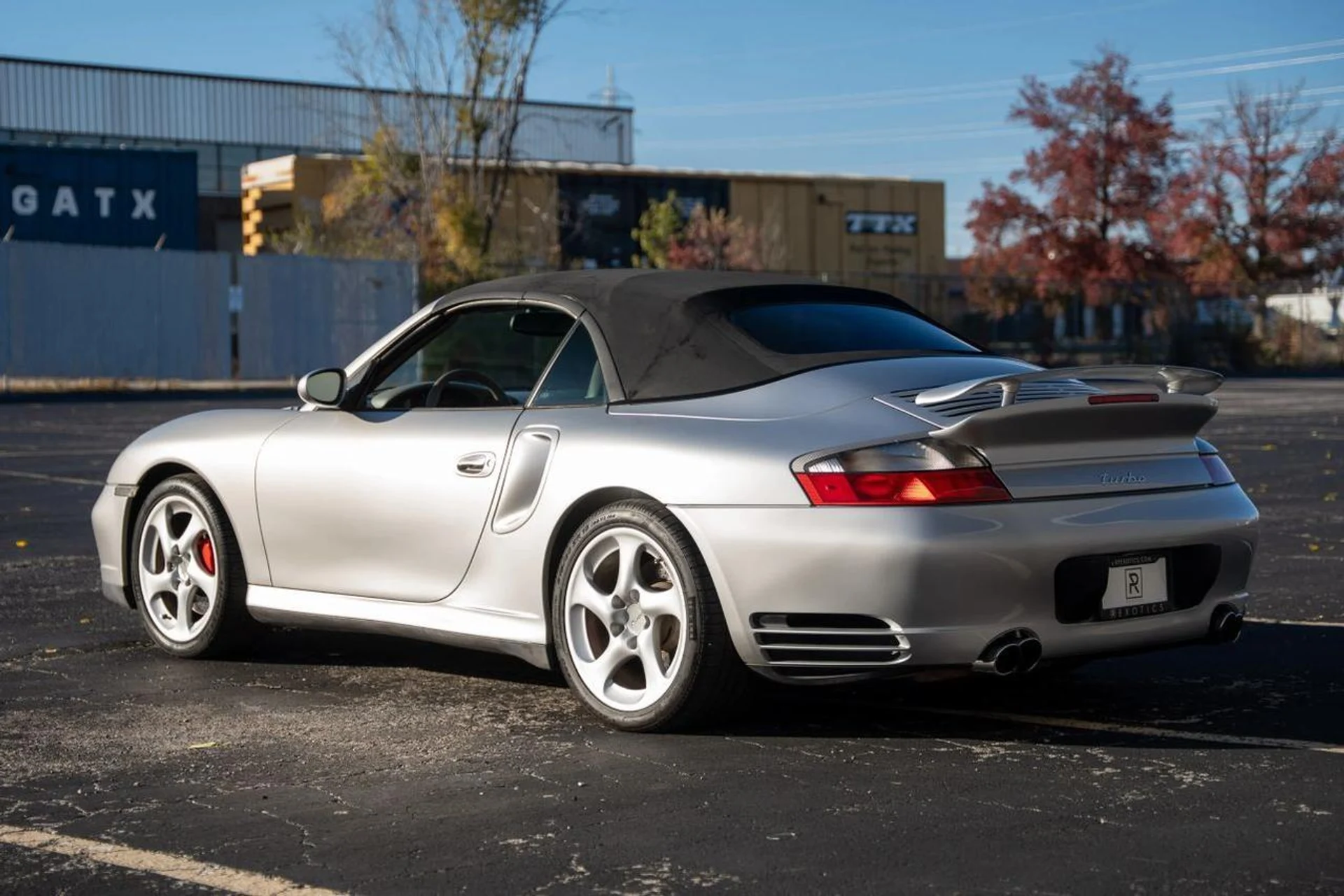 mph010_652572822_73eab991402ca3bf54ae20d1b3ed82ed_25f272d95f