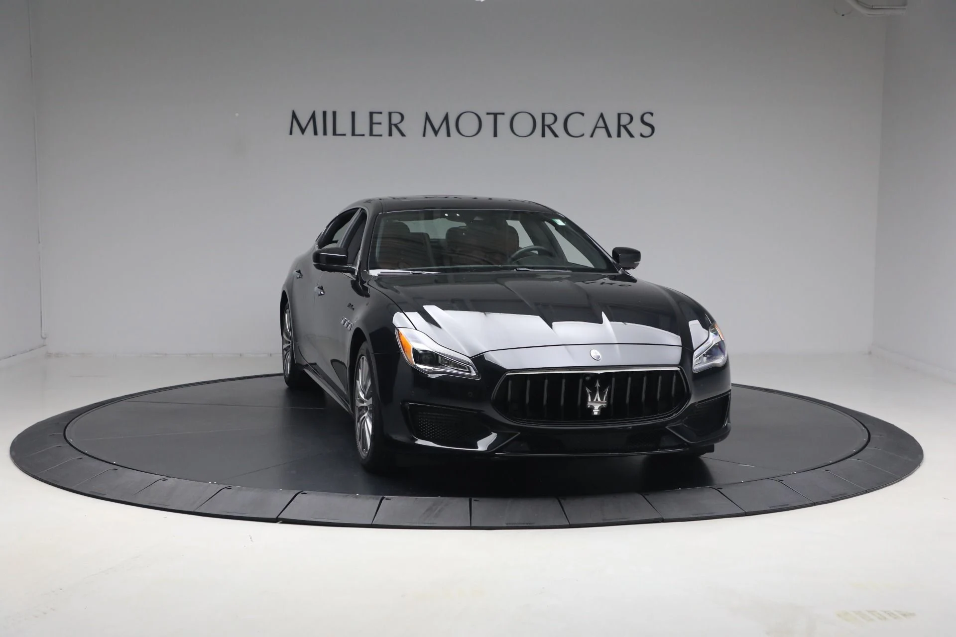 mph010_654531115_Used_2022_Maserati_Quattroporte_Modena_Q4_1780514409_bbd57c80c0