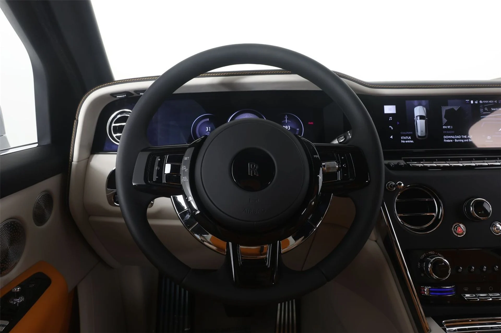 mph010_655423537_b8abb1486e7ebfc5bdd45cd0750a1e39_63e9761f22