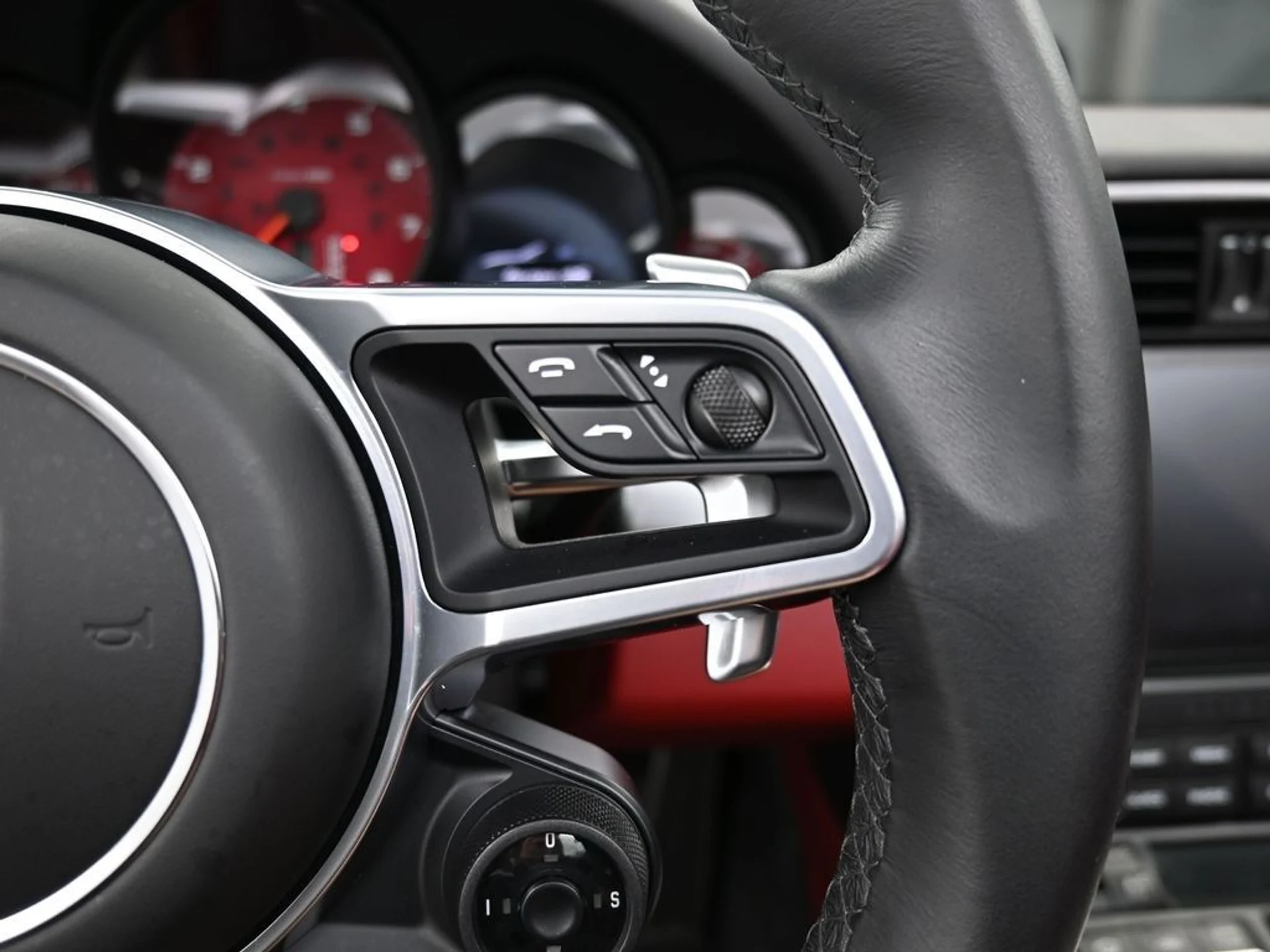 mph010_658664021_f657506e21f072db91b863cc68debb2c_afa617e470