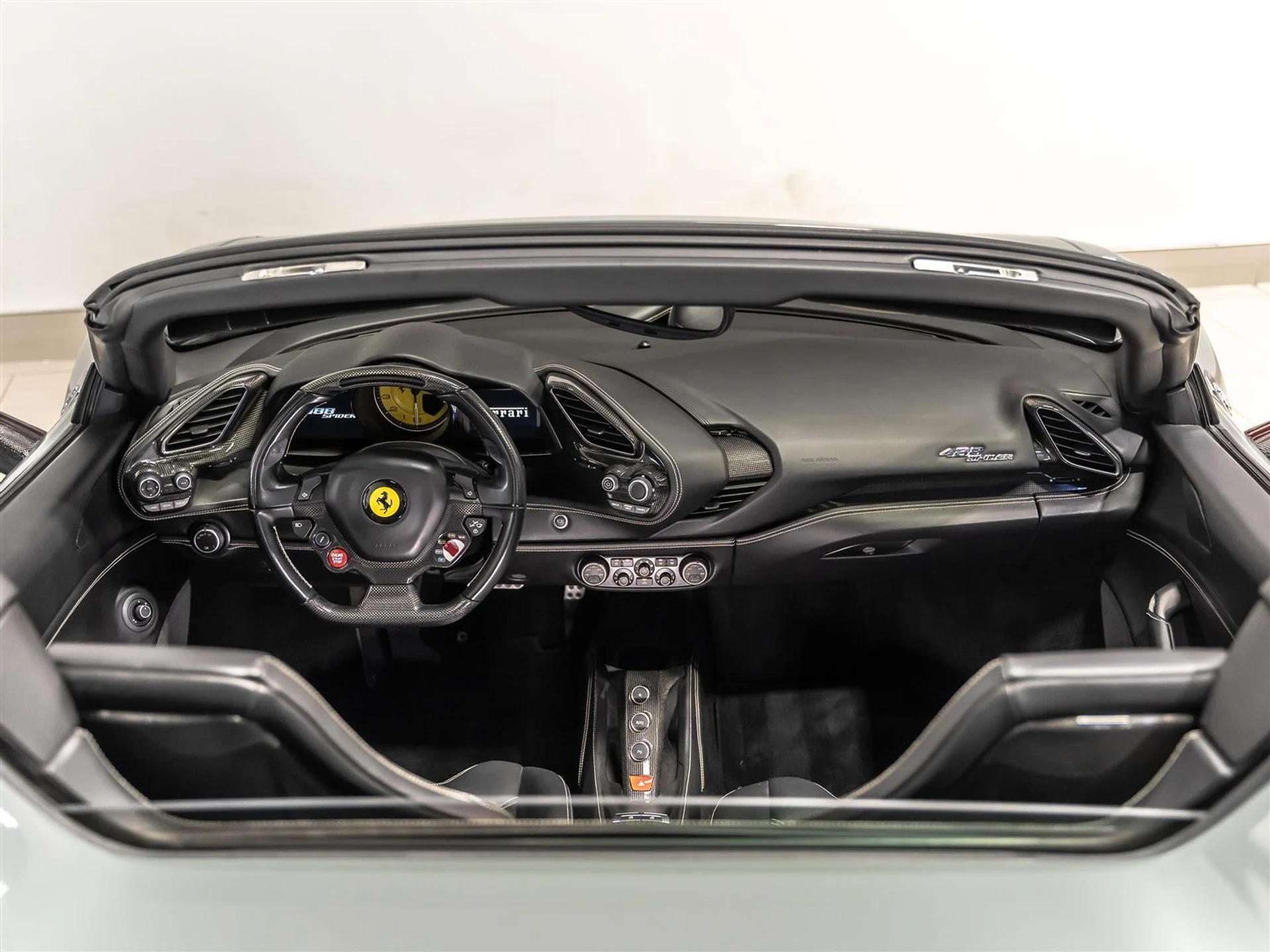 mph010_660239435_c2930b3a_ae56_4690_84de_67a36c08fb4a_91119825f5