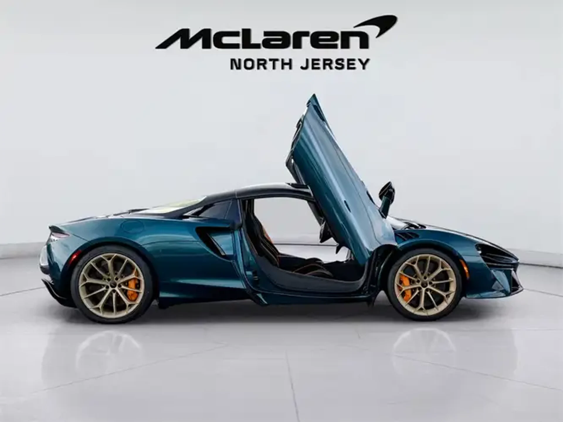 mph010_663489524_wzxxa2tv2r_I0e_D_Wy_med_842c92aabc