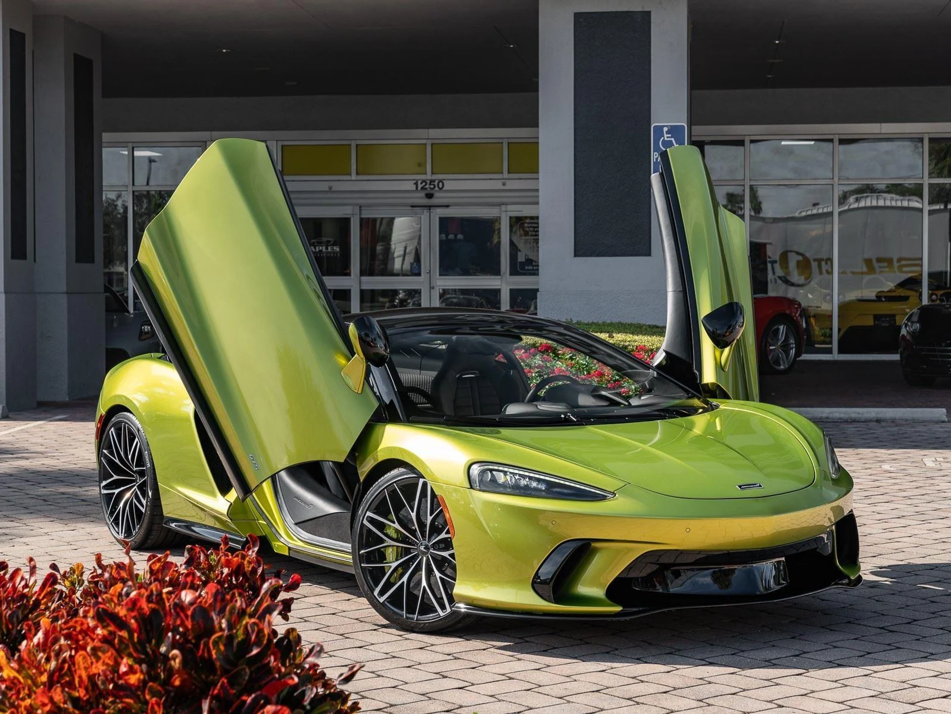 mph010_665372805_Used_2025_Mc_Laren_GTS_Tech_Lux_1773864498_b6d58fb334