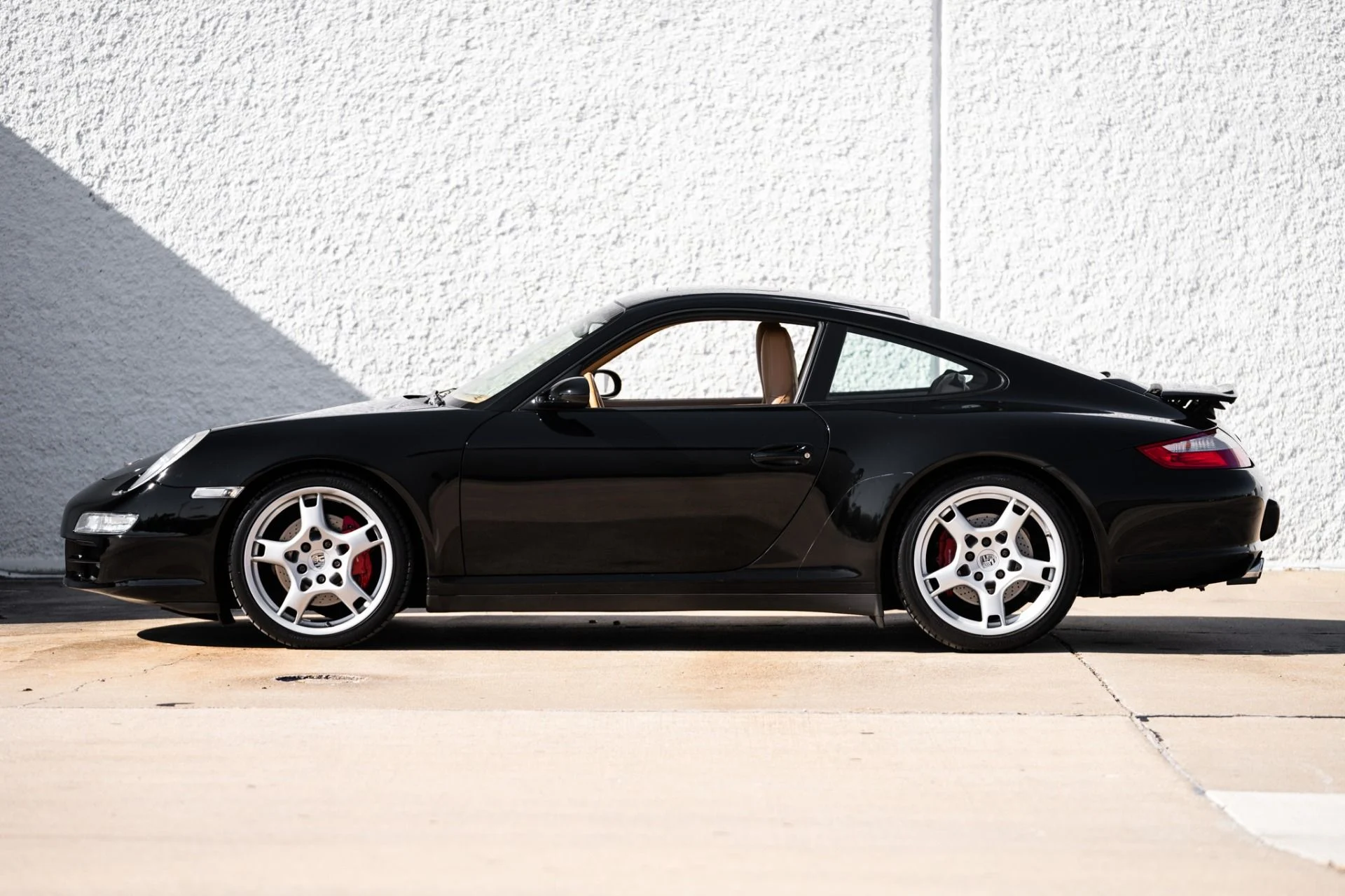 mph010_668684917_Used_2006_Porsche_911_Carrera_4_S_1765481639_cdbf627e05