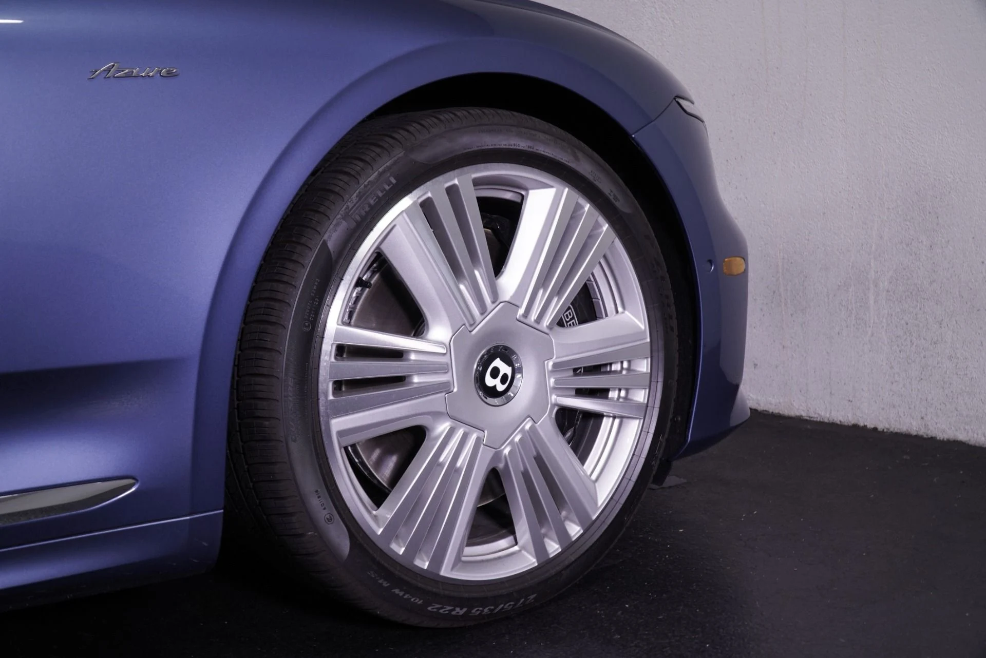 mph010_668955633_New_2026_Bentley_Continental_GTC_Azure_1763171768_1c8aae9423