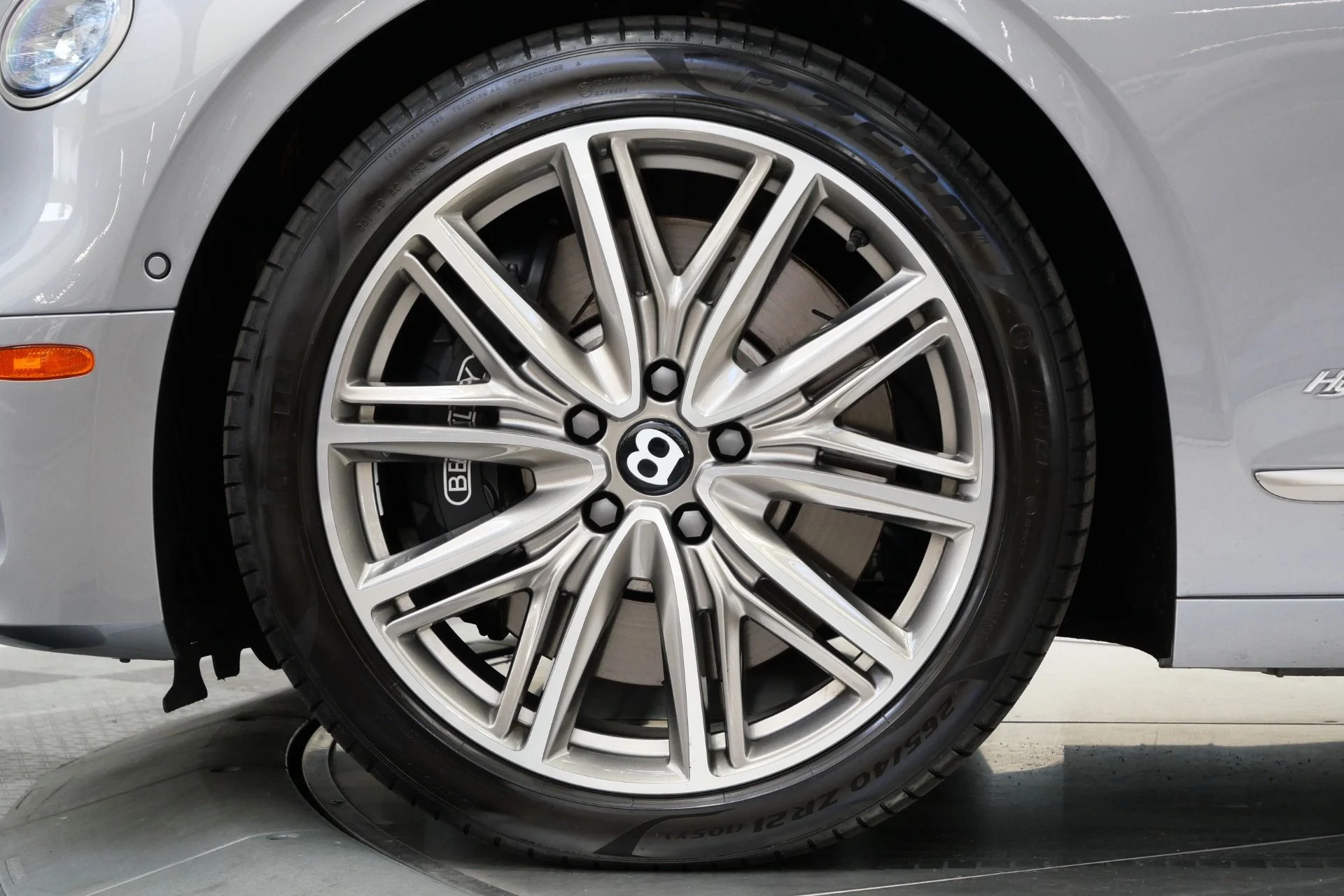 mph010_669391196_Used_2022_Bentley_Flying_Spur_Hybrid_Odyssean_Edition_266_K_MSRP_Sustainable_Interior_Trim_1770409393_b392548148