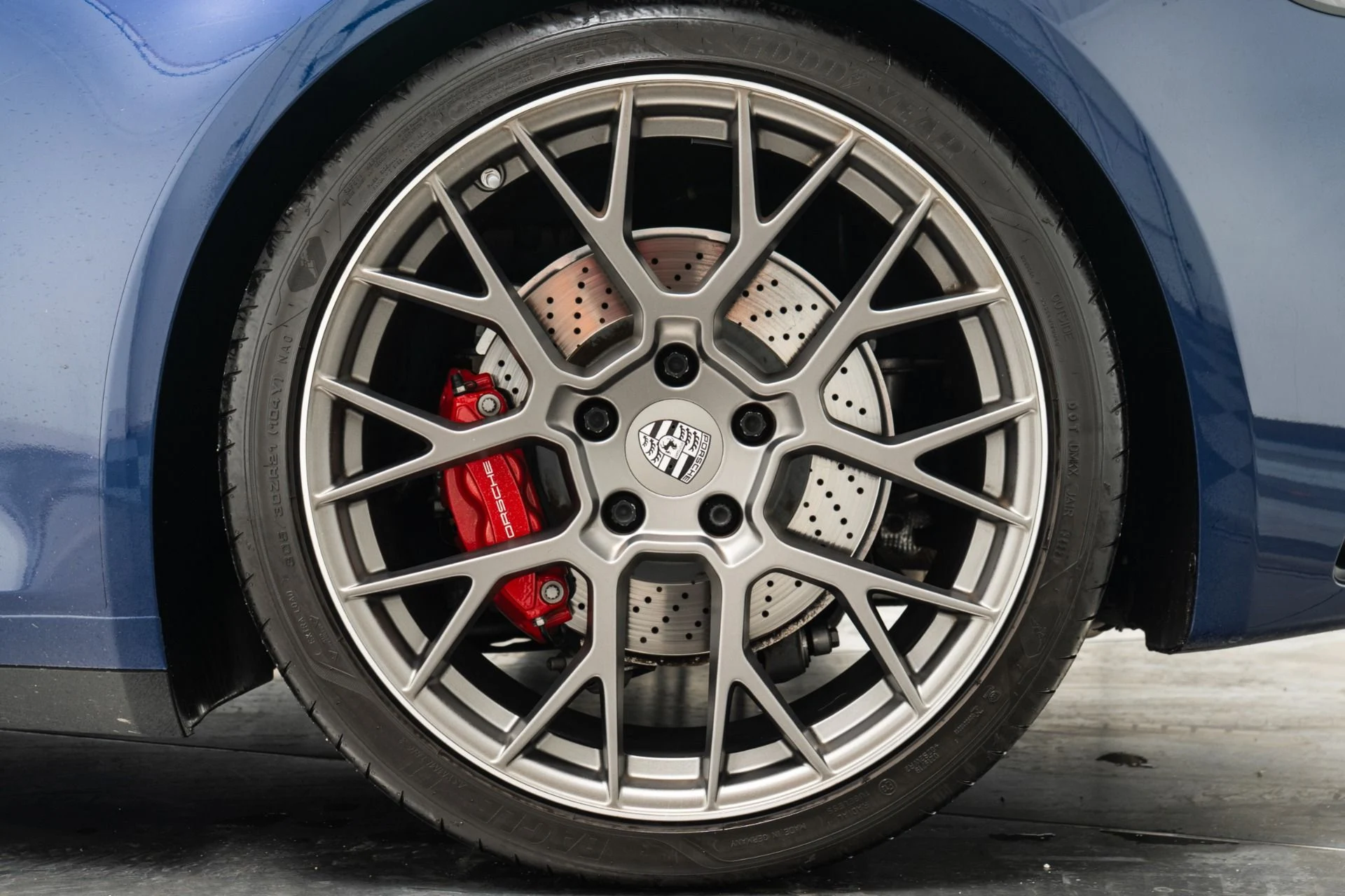 mph010_669738770_Used_2020_Porsche_911_Carrera_S_1756500455_e8df564e97