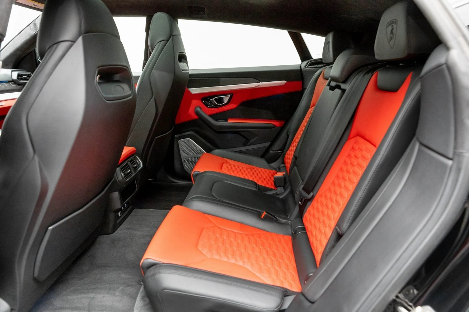 mph010_671248367_11_b72f05b9d2