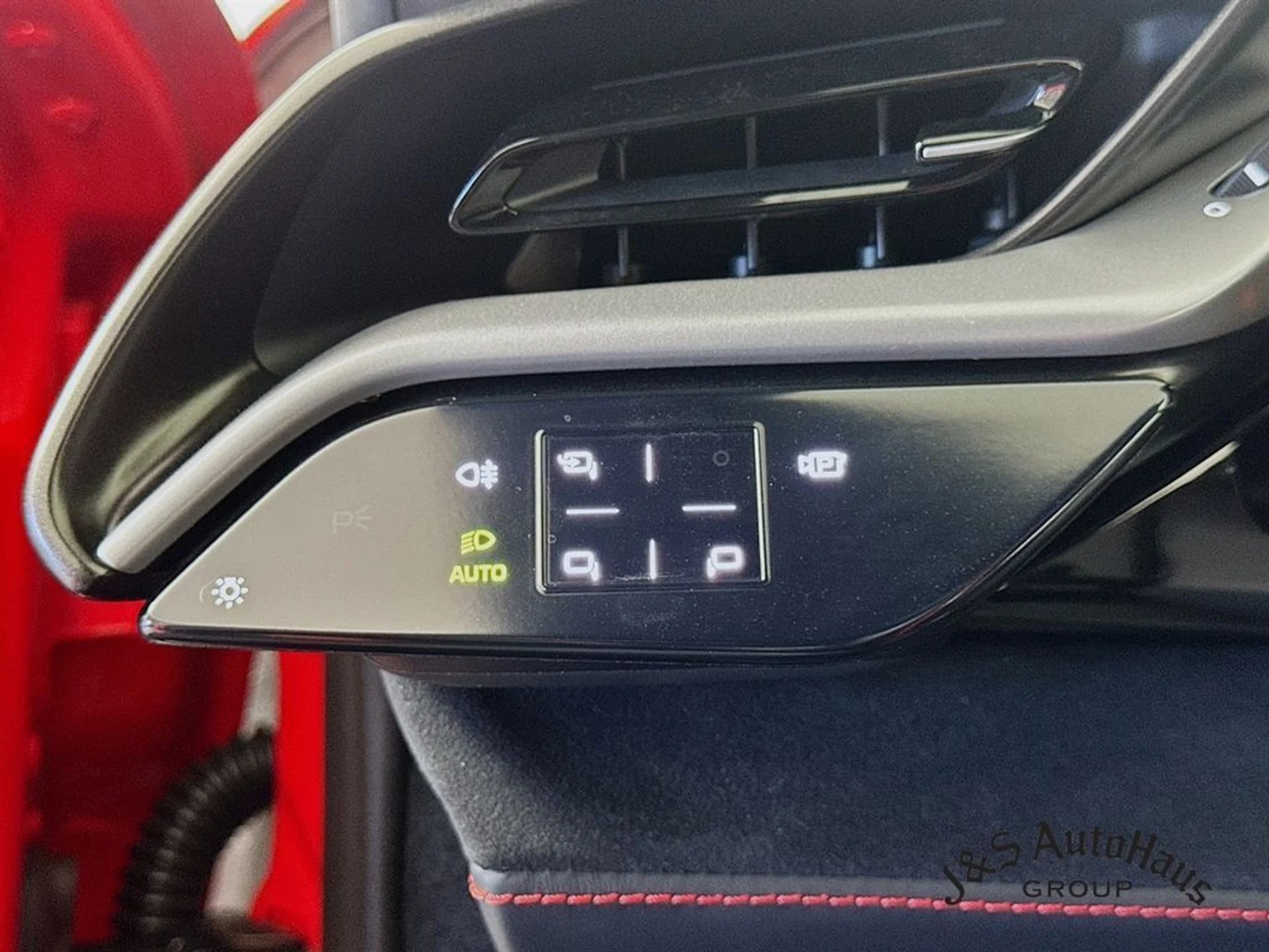 mph010_672304635_778usluf69et2t63vpnwg2xj6tt7_135379067f