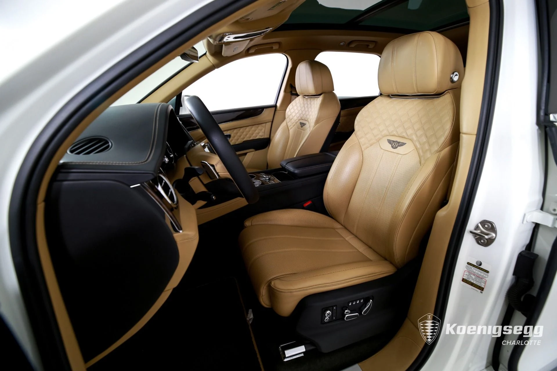 mph010_683539169_Used_2021_Bentley_Bentayga_Hybrid_1782838696_b525669c63