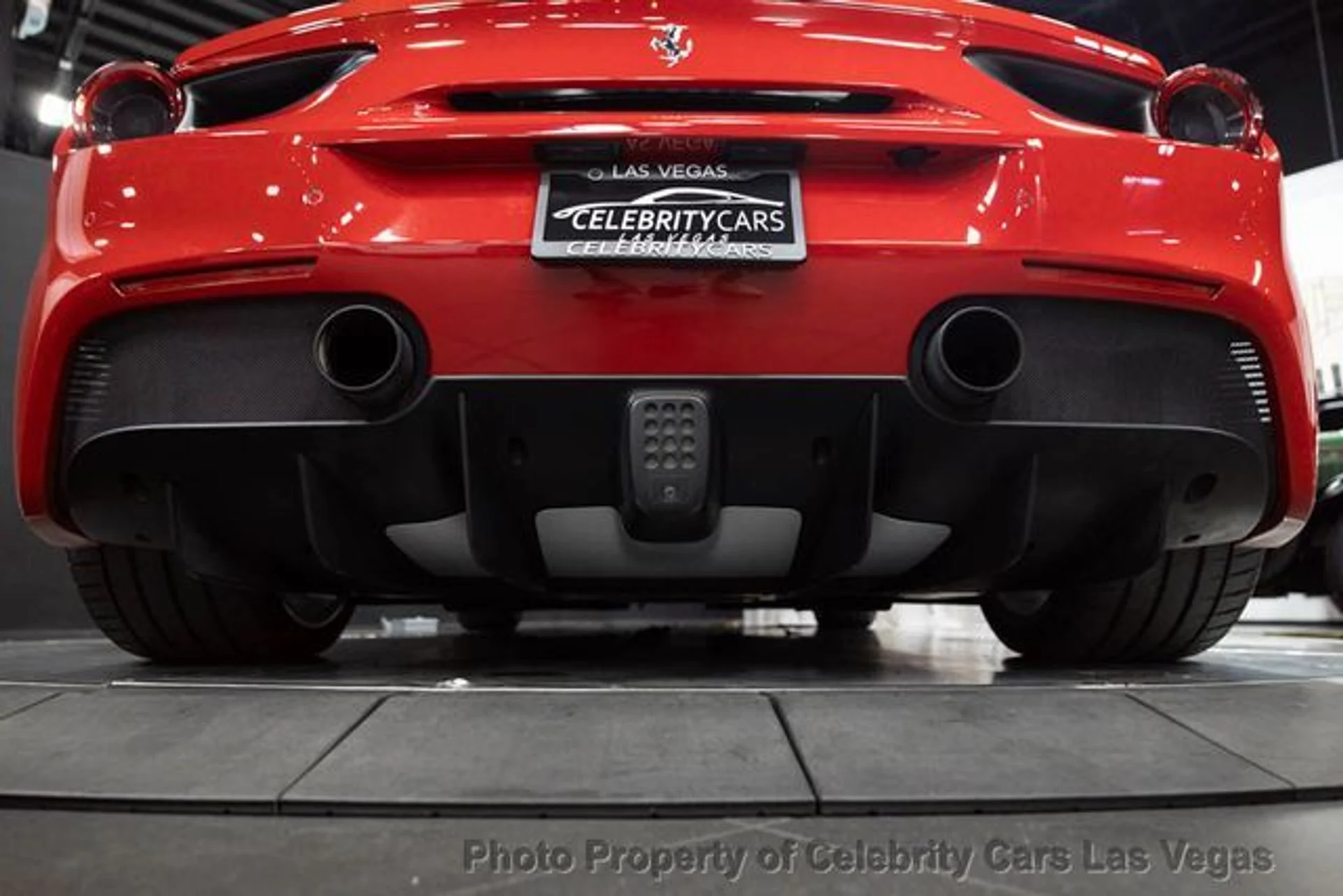 mph010_686416665_used_2016_ferrari_488_gtb_2drcoupe_9707_23063335_15_640_f52ca29a4a