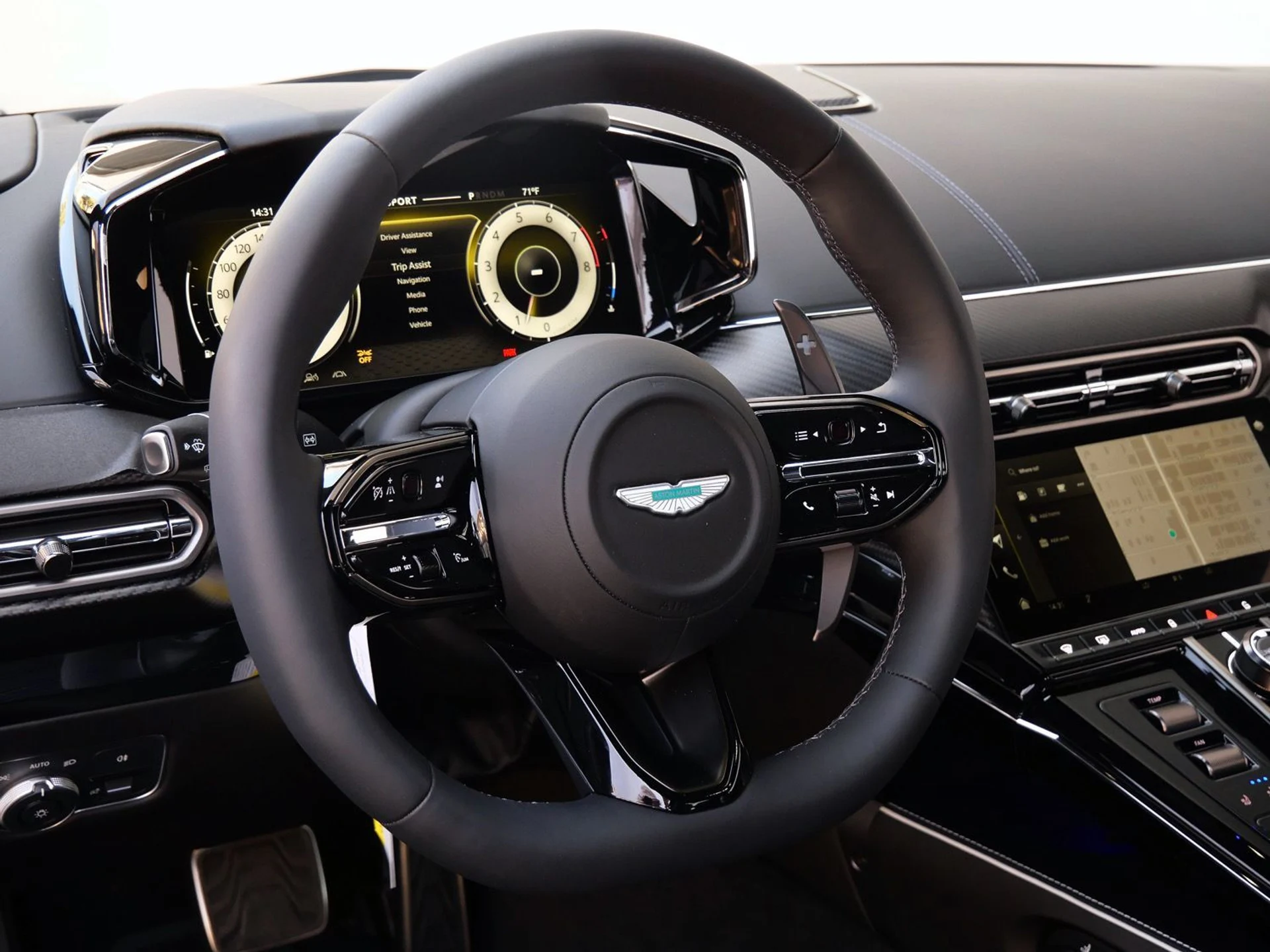 mph010_688489432_0b9998567de5e5f91a705cbe5d9d31c4x_c955479ea8