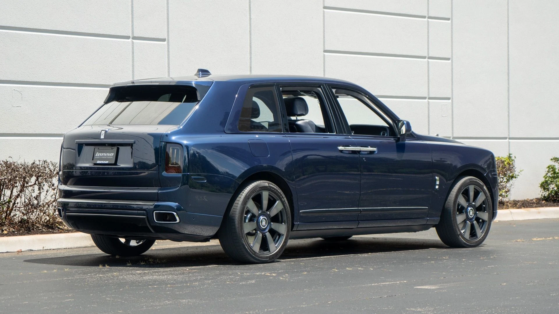 mph010_689548332_Used_2019_Rolls_Royce_Cullinan_1747942640_3f23cb068c