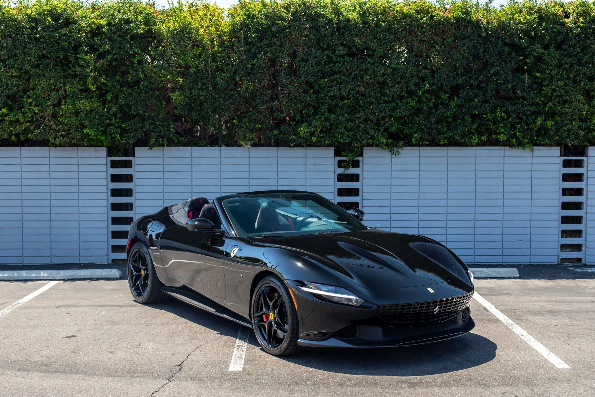 mph010_693673778_Used_2024_Ferrari_Roma_Spider_1754957601_b0a604dd2d