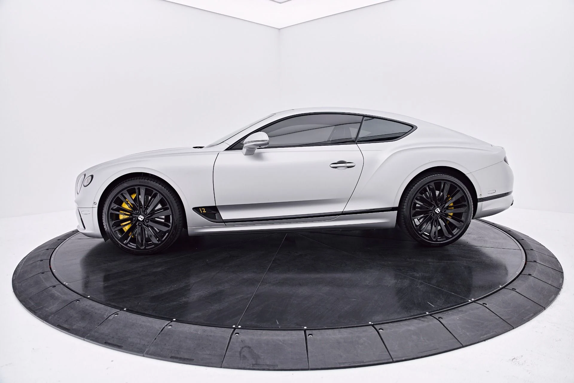mph010_696178616_Used_2024_Bentley_Continental_GT_Speed_1786670918_f59980cf03