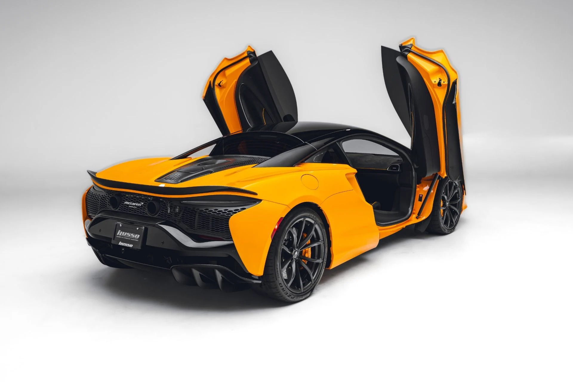 mph010_698925734_Used_2023_Mc_Laren_Artura_Performance_1782412575_3614c7c472
