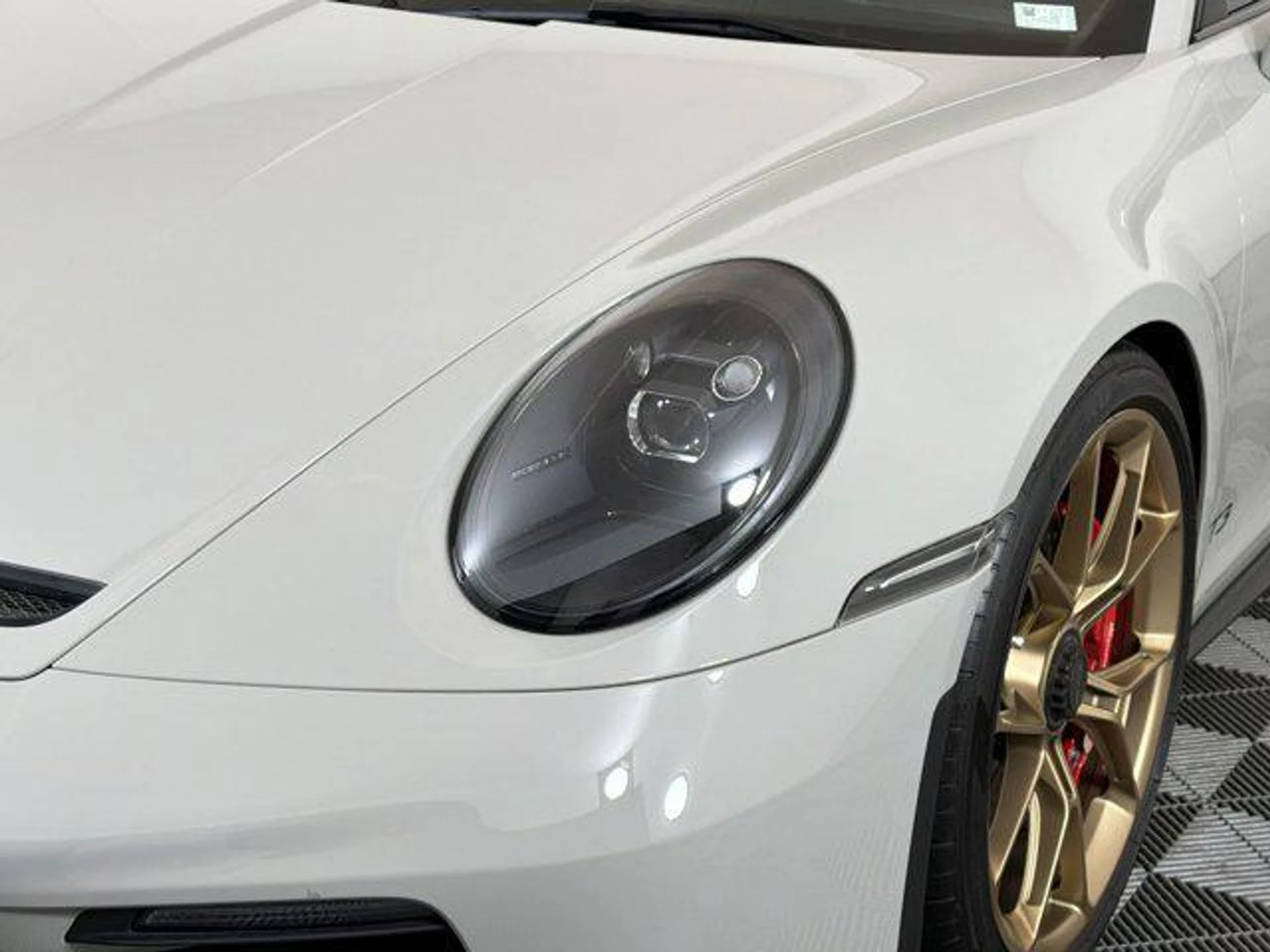 mph010_700337478_z_Kfic3_YR_5s_OD_Eg_WSVC_5_If_JK_606s_c2e4a3c3ba