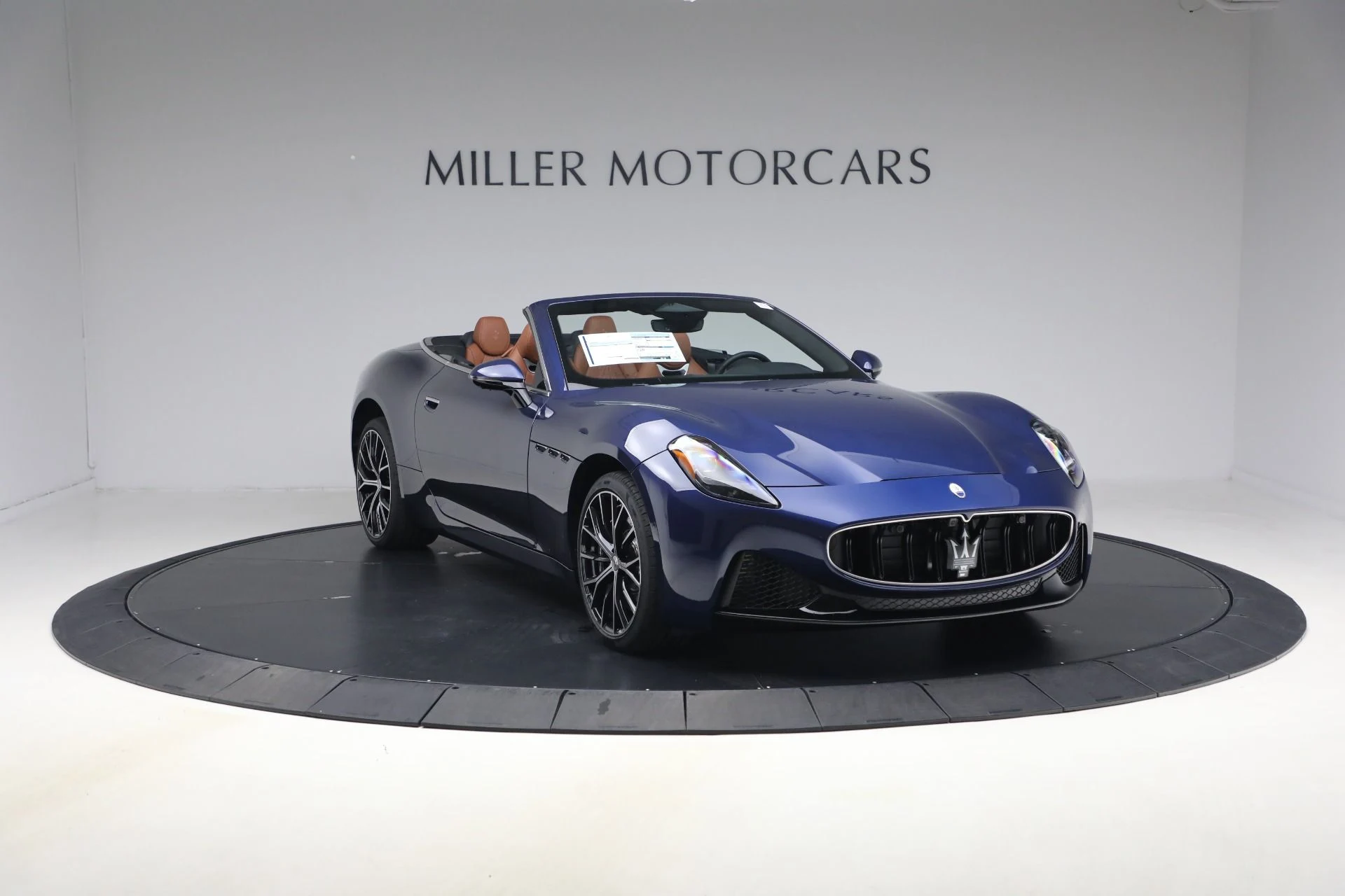 mph010_704734098_New_2026_Maserati_Gran_Cabrio_Modena_1768666985_9461aab741