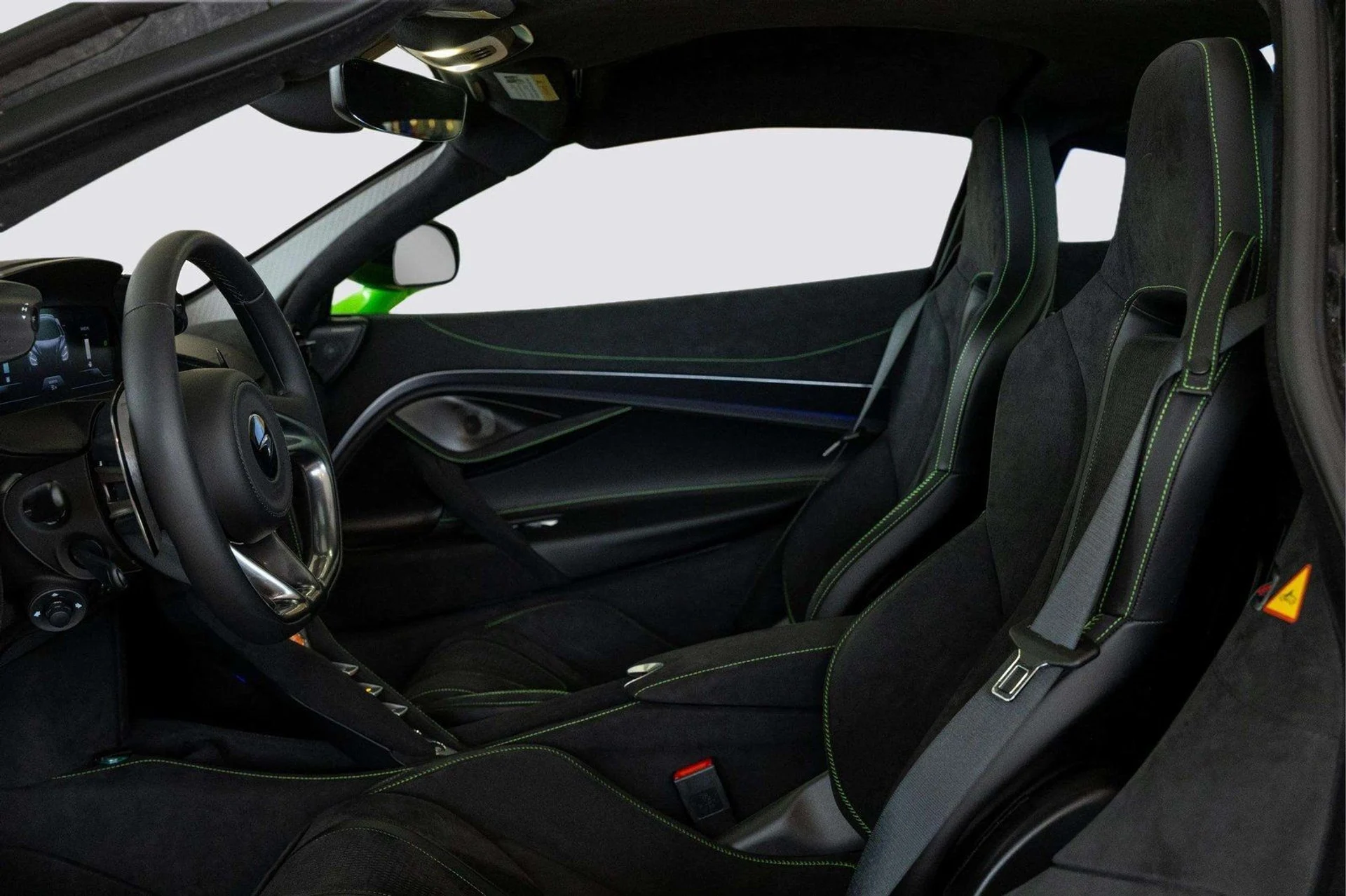 mph010_705008541_image_11_f5ac18695f