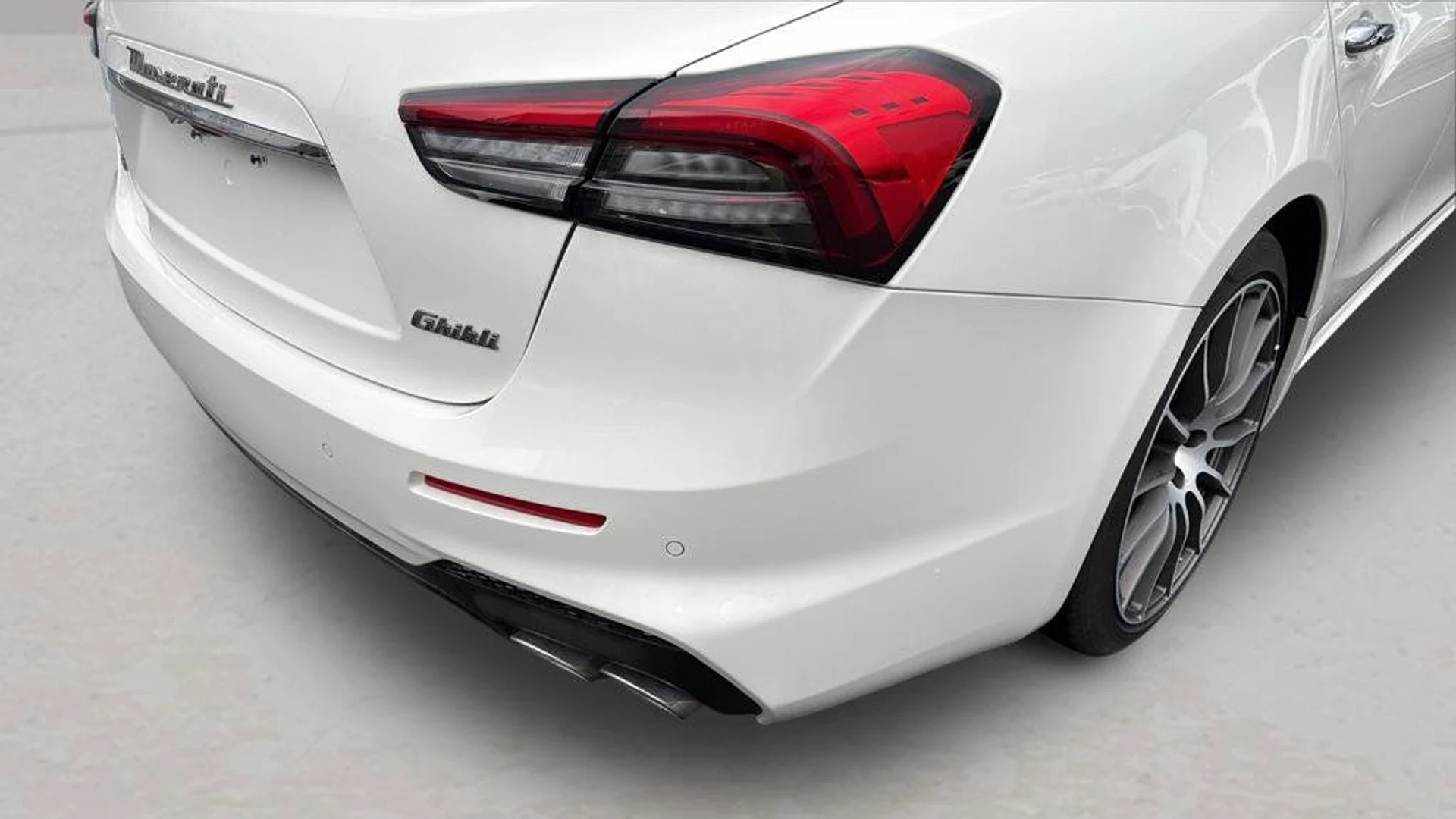 mph010_710416774_b6fd5e8ae3bf47818d887329c1219e0c_1b39fb35cc