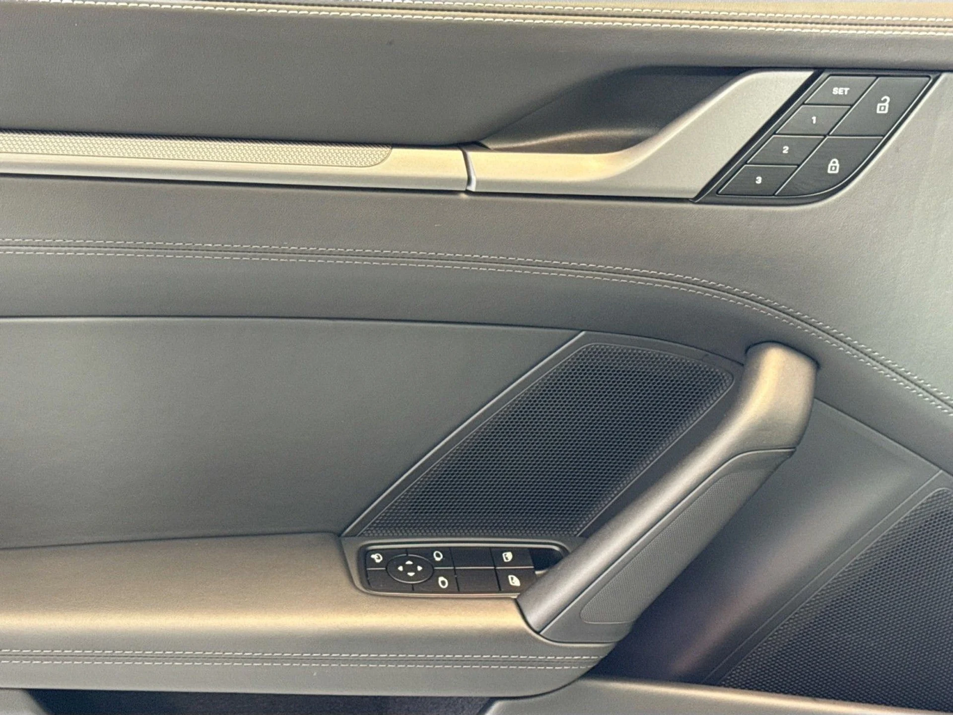 mph010_717470673_0be640e50c342752720b44cd5e327c46_d53eb2f3f5