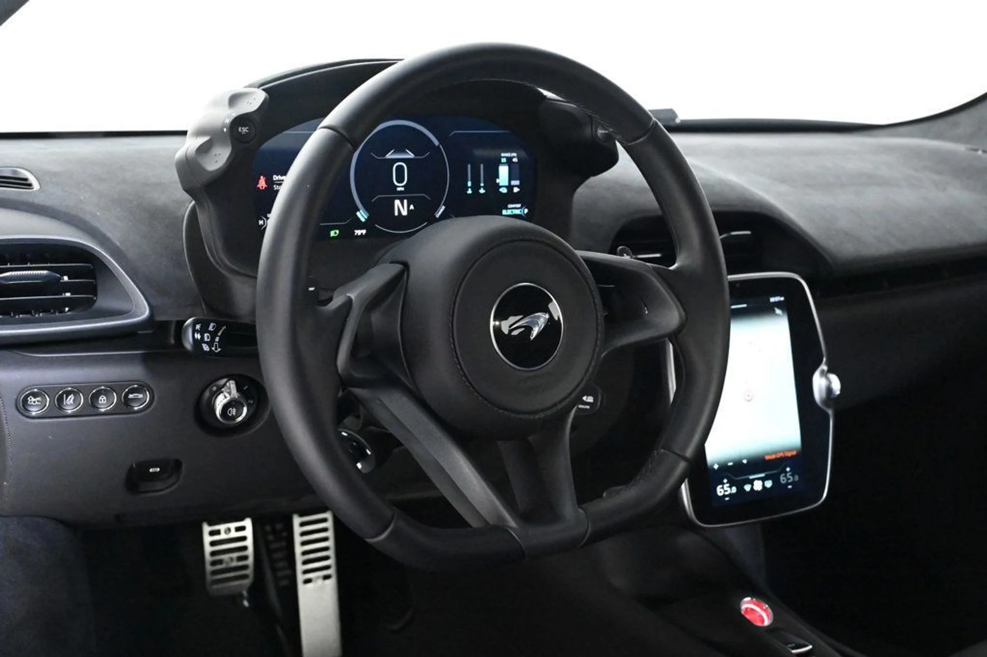 mph010_723439642_used_2024_mclaren_artura_performancecoupe_11350_22954903_10_1024_7ebdb8b6f3