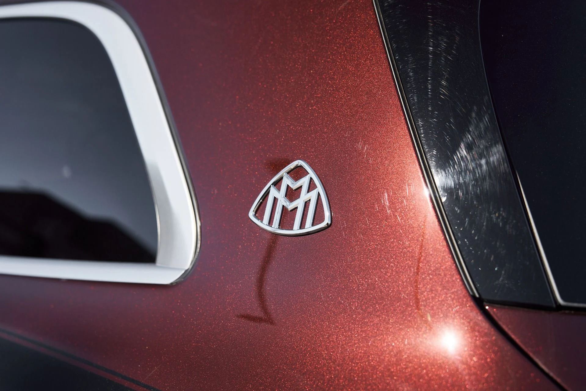 mph010_73478709_Used_2024_Mercedes_Benz_GLS_Maybach_GLS_600_1762306322_47ca252013