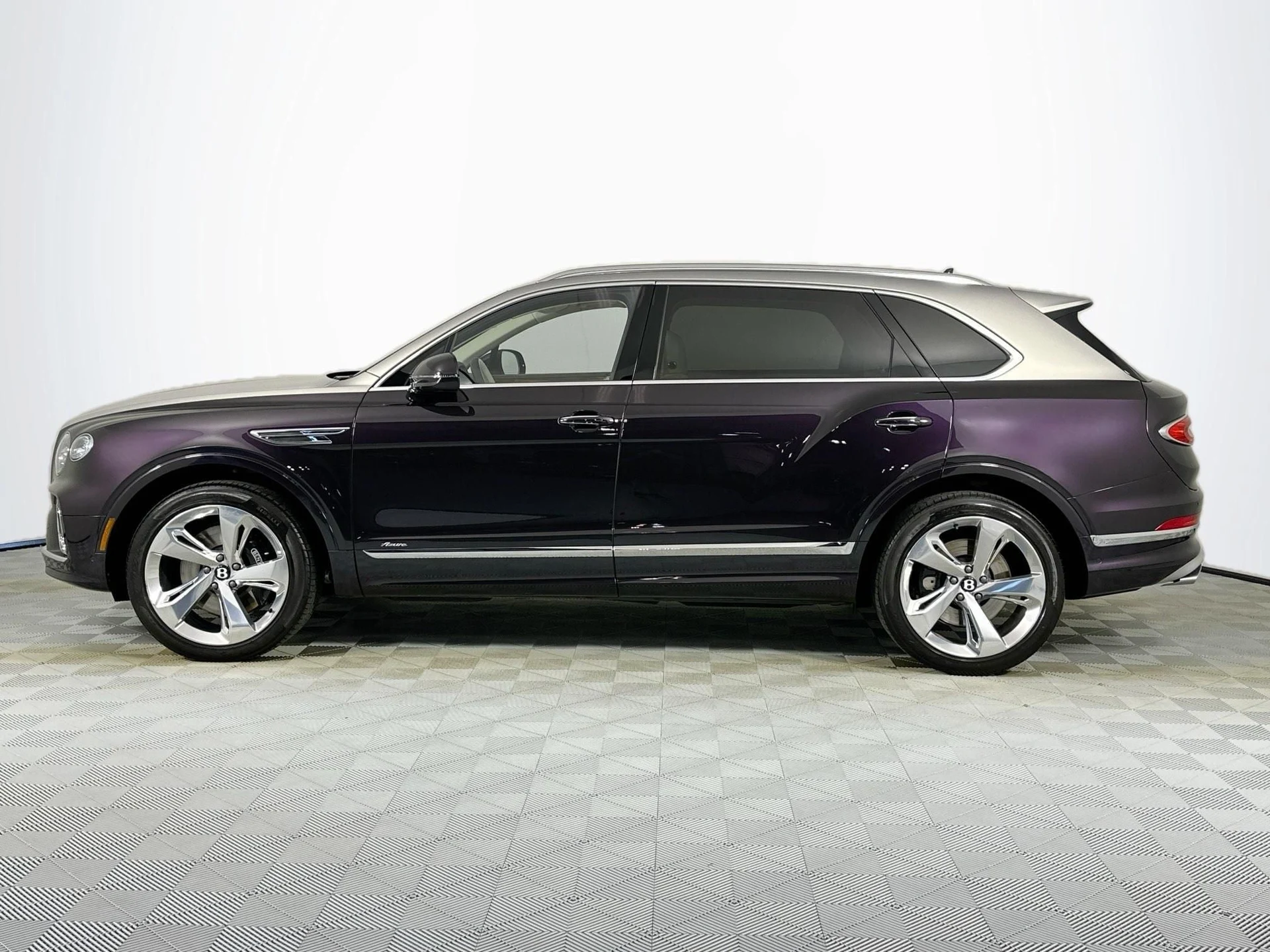 mph010_734922779_11_ae266430f3